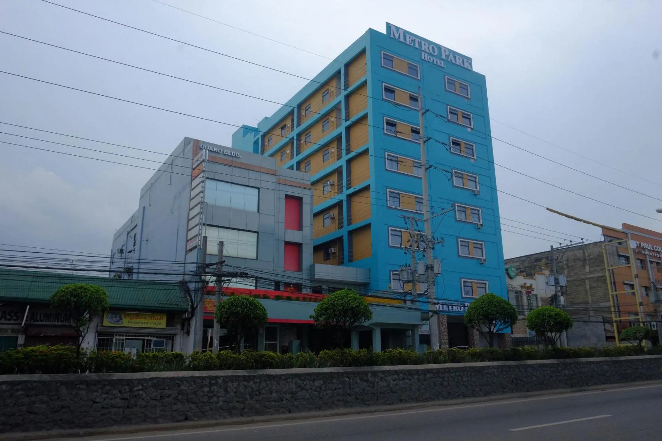 Property building in Metro Park Hotel Mandaue