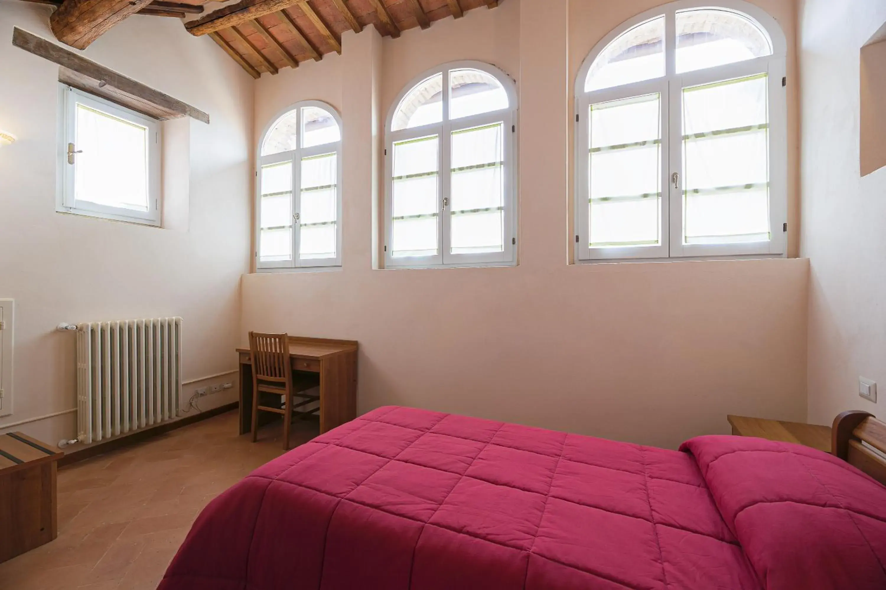 Single Room with Private Bathroom in B&B San Francesco Single Room with Private Bathroom in B&B San Francesco