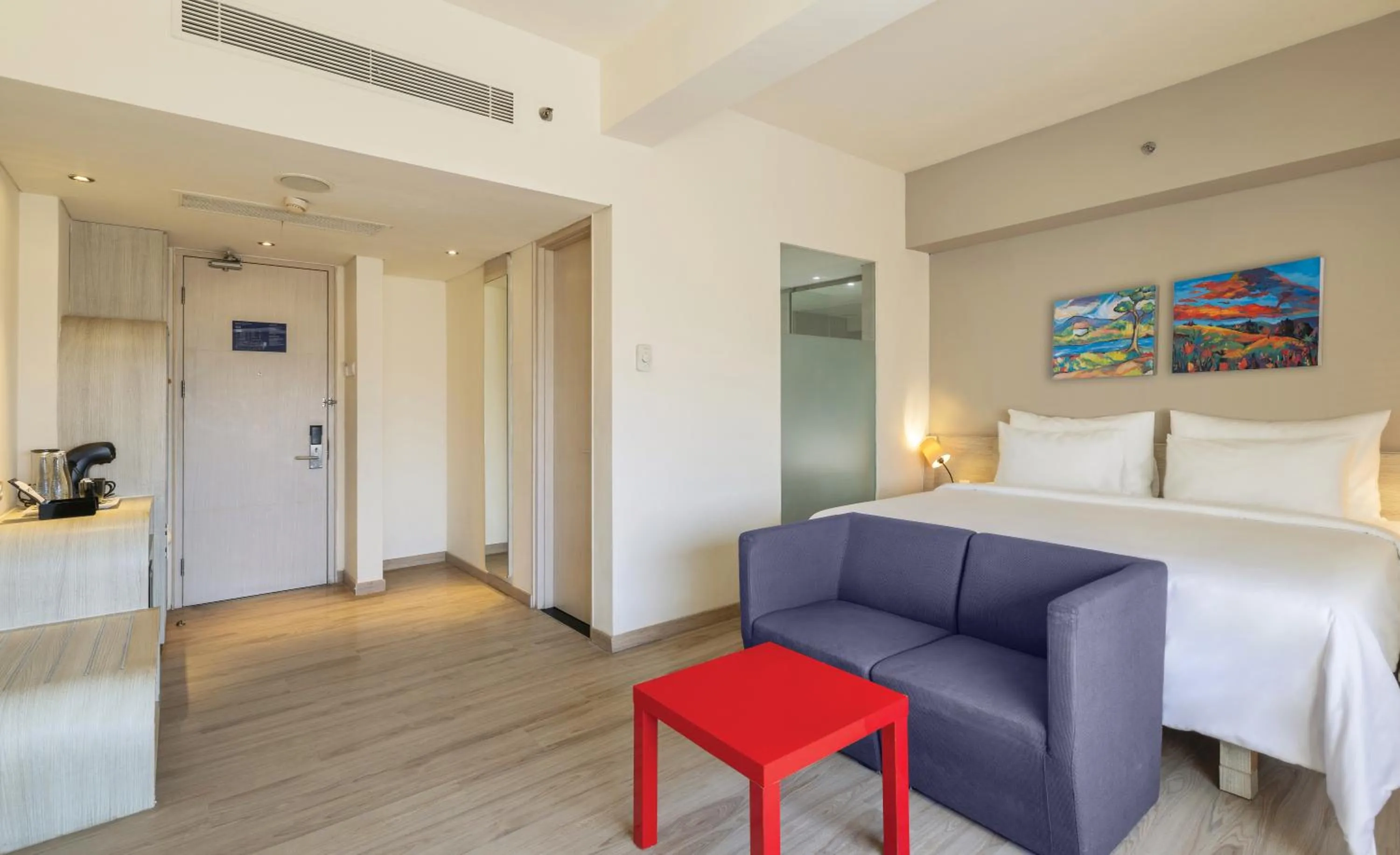 Bedroom, Bed in Artotel Harmoni Jakarta