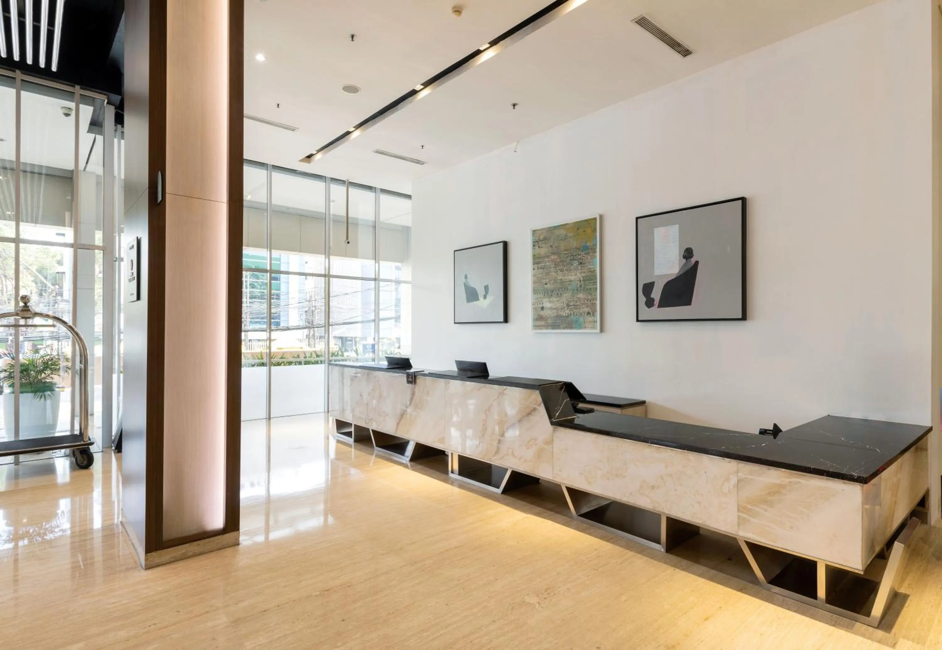 Property building in Artotel Harmoni Jakarta