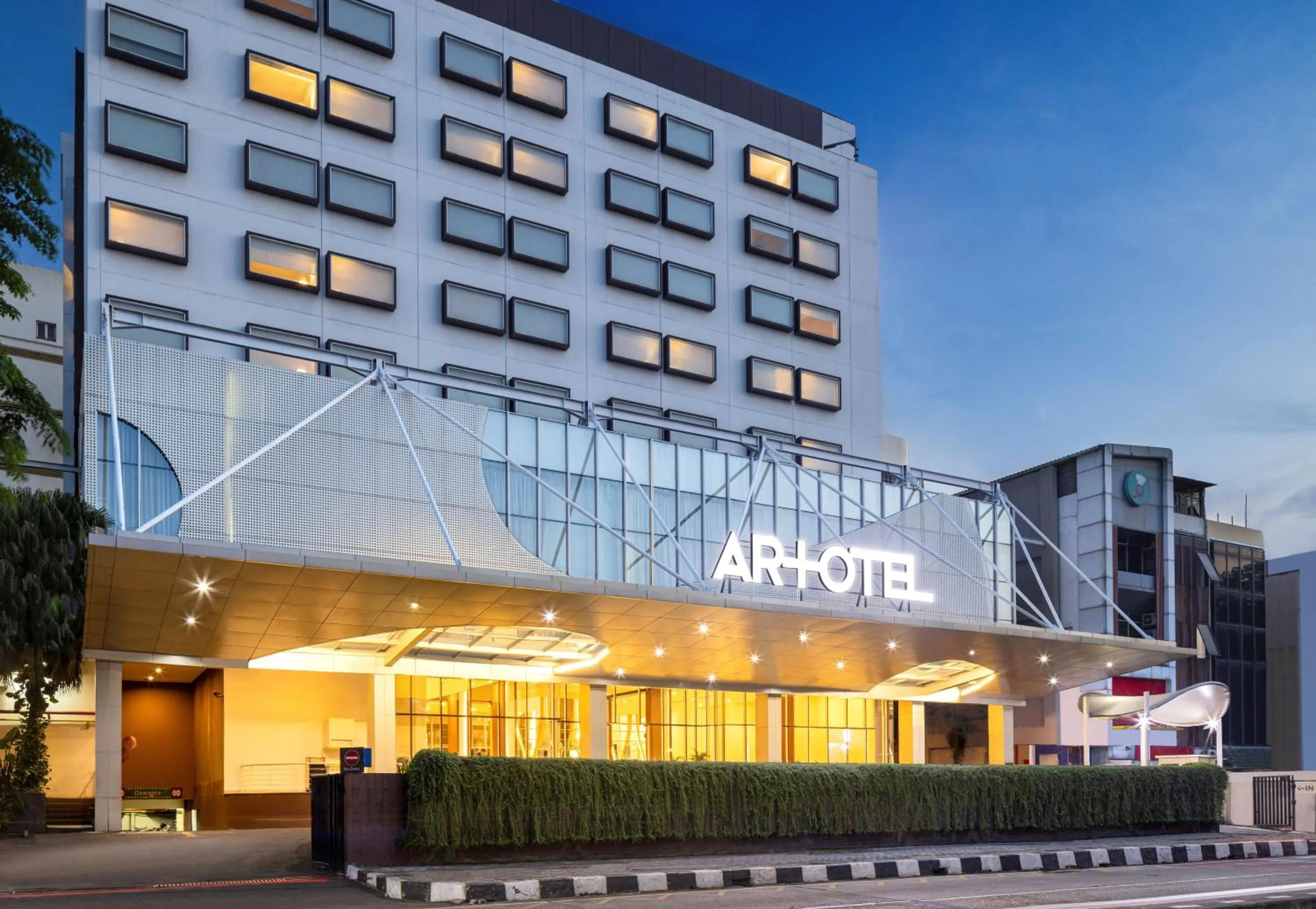 Property building in Artotel Harmoni Jakarta