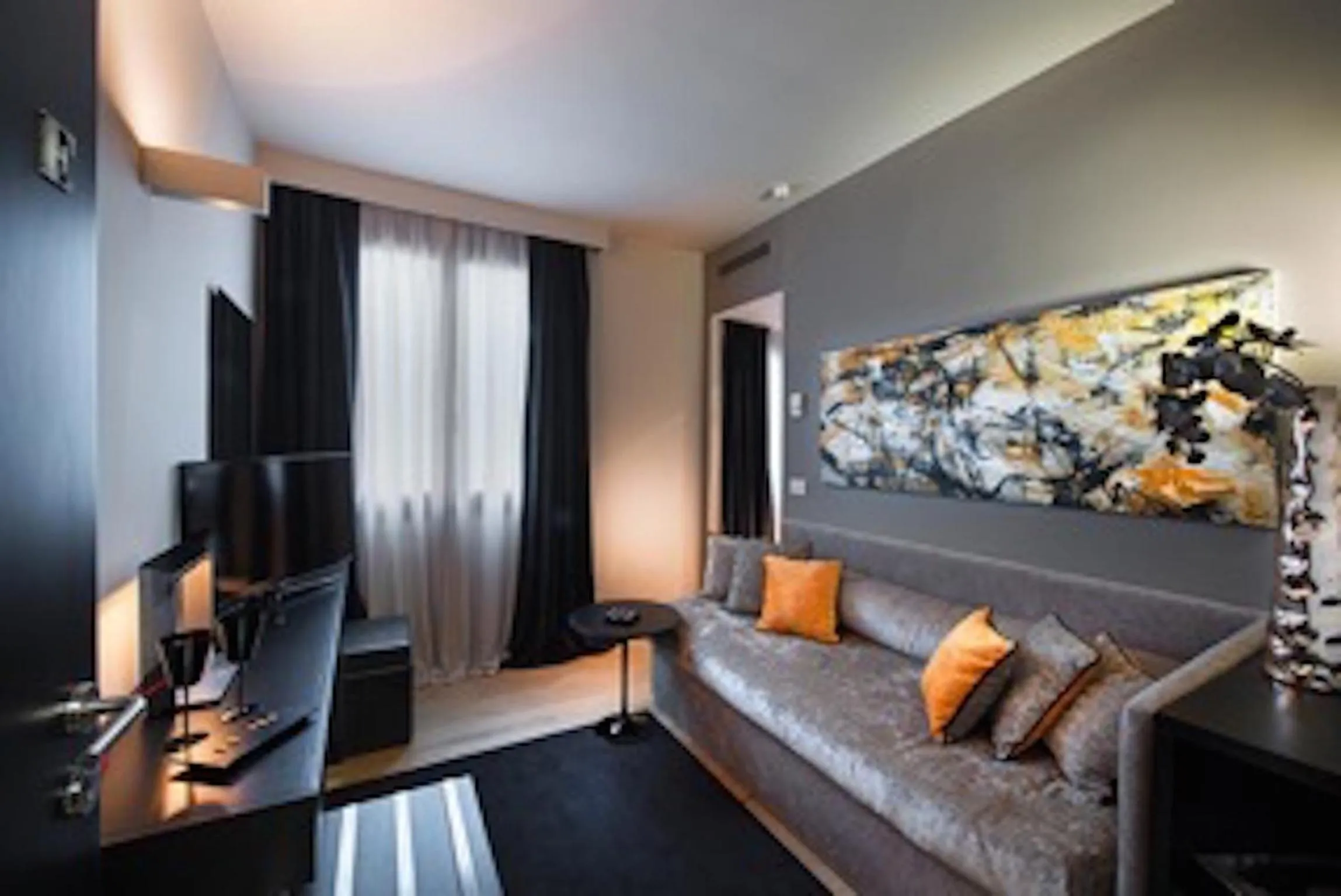 Living room in Charming House DD724