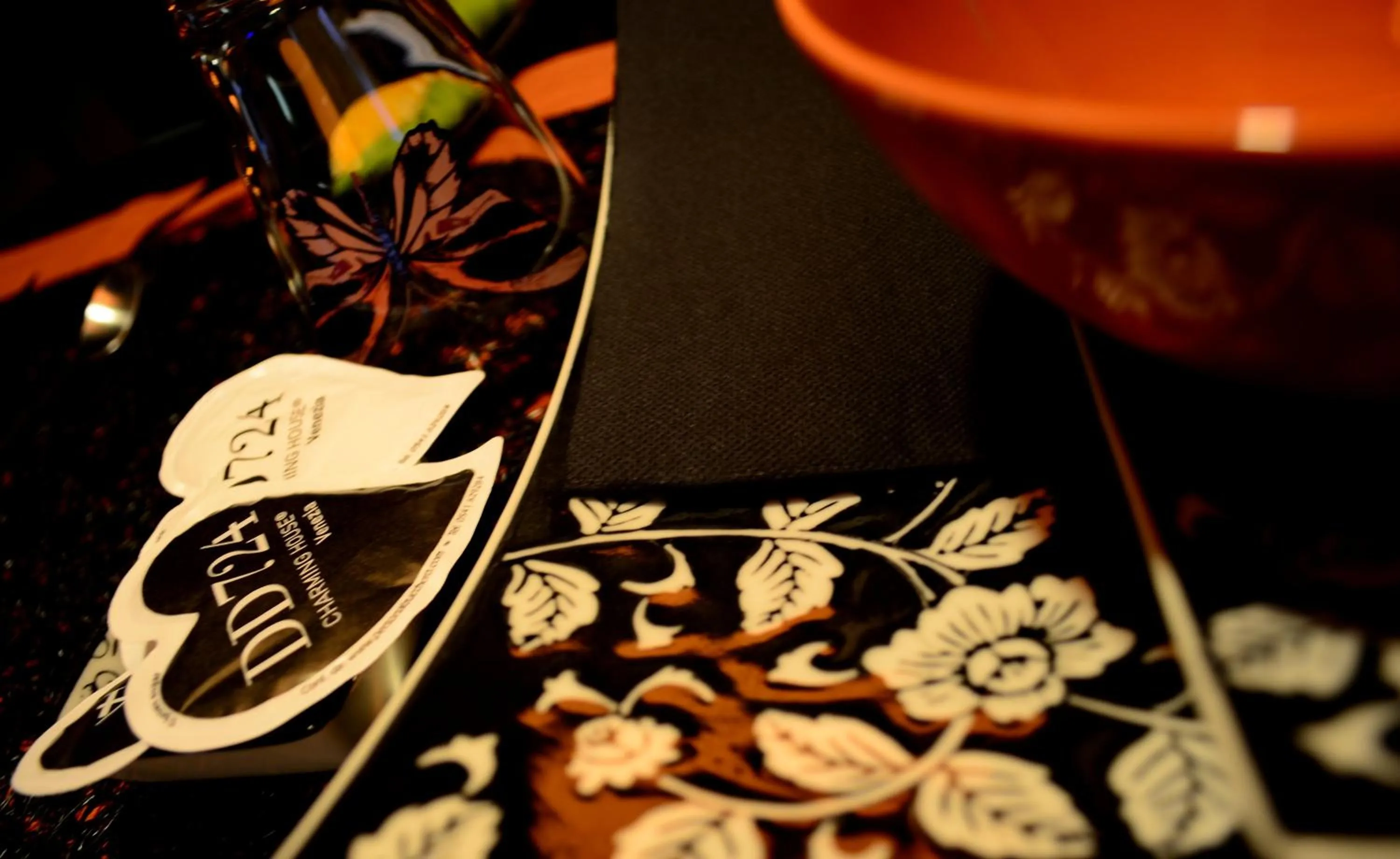 Food in Charming House DD724