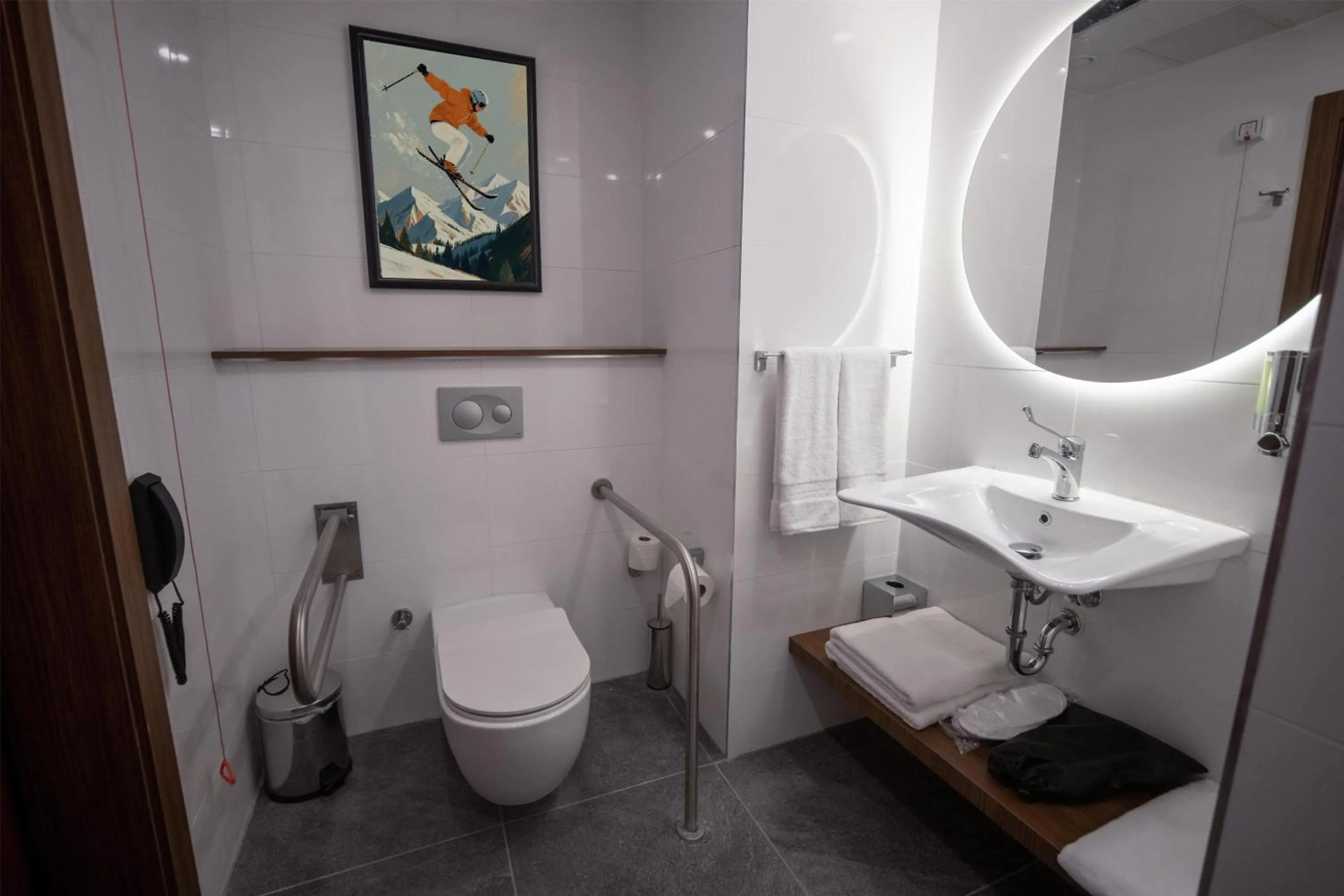 Bathroom in Hampton By Hilton Denizli