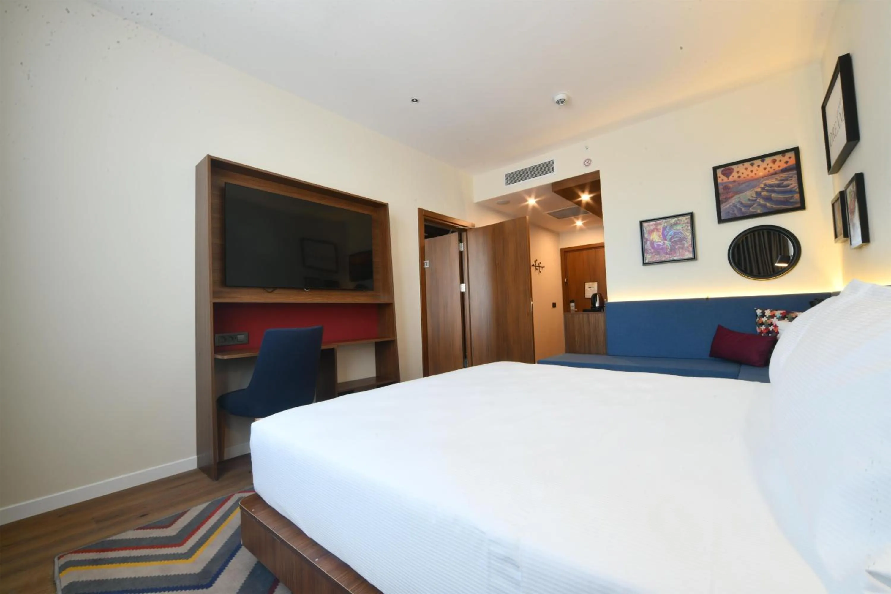 Bed in Hampton By Hilton Denizli