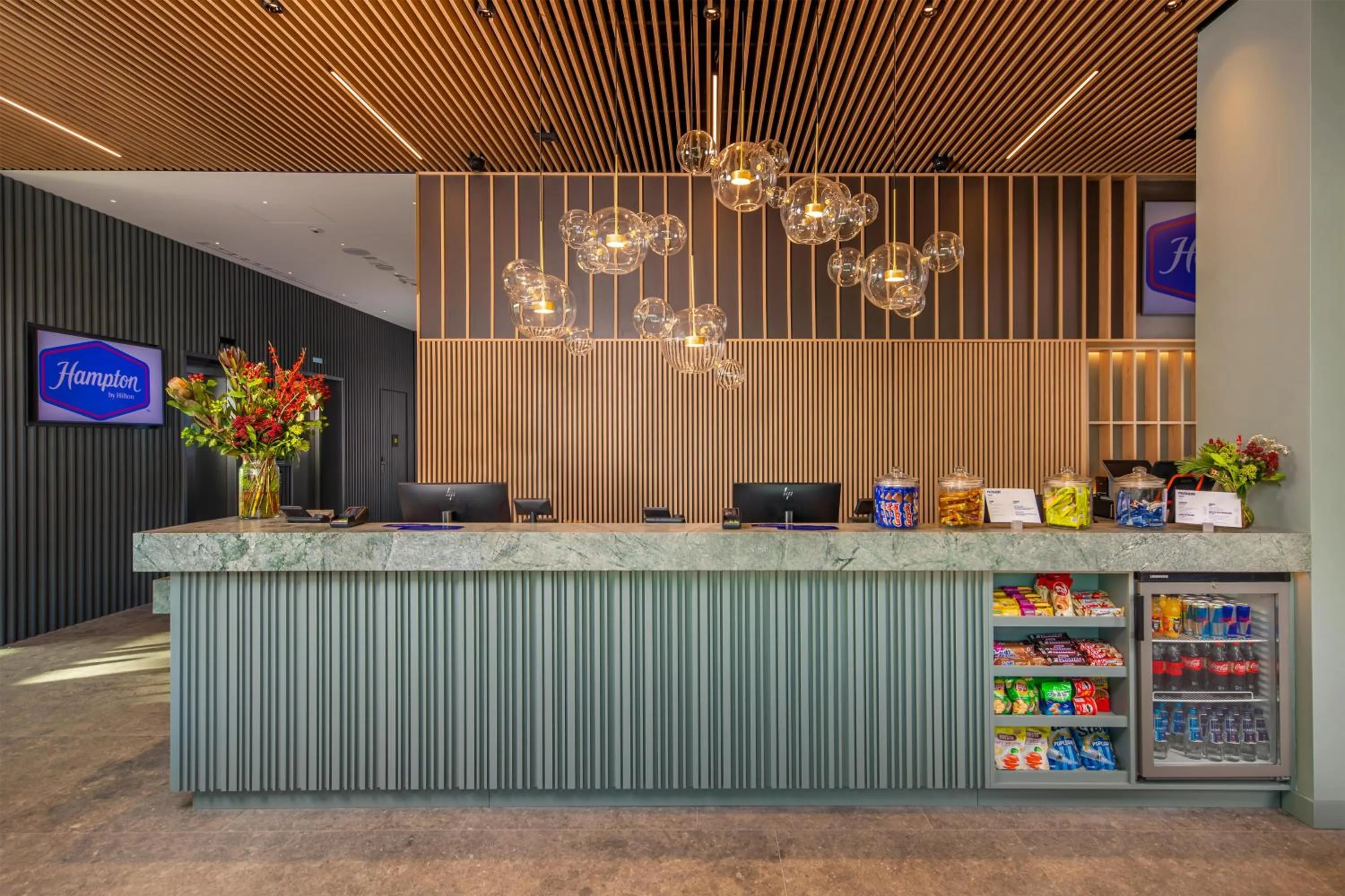 Lobby or reception in Hampton By Hilton Wroclaw Airport