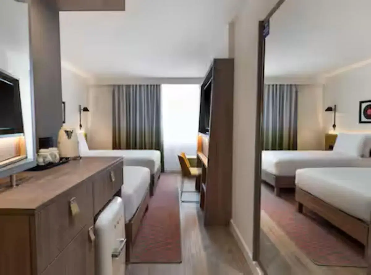 Twin Room in Hampton By Hilton Wroclaw Airport Twin Room in Hampton By Hilton Wroclaw Airport