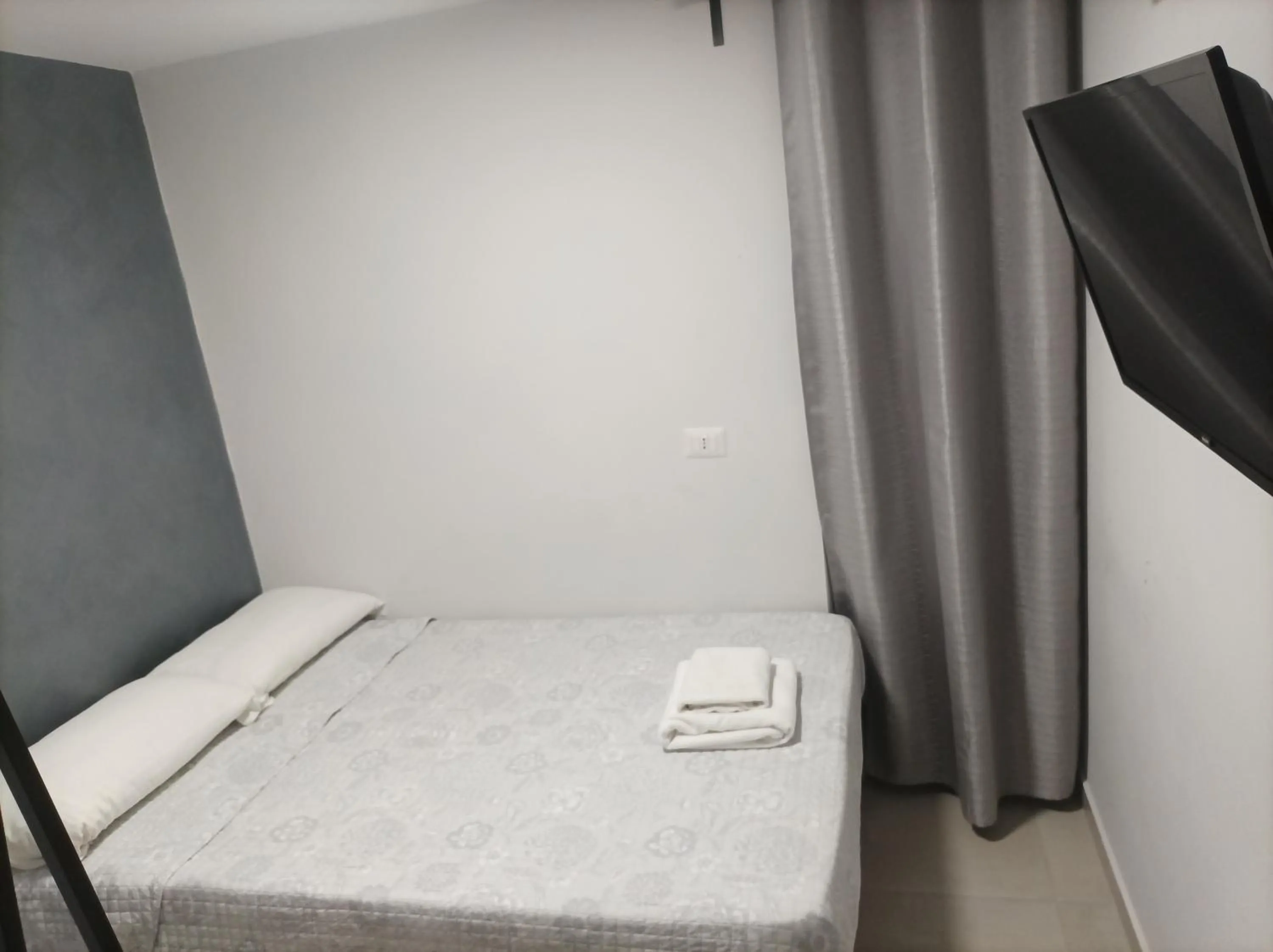 Bedroom, Bed in IL Sole