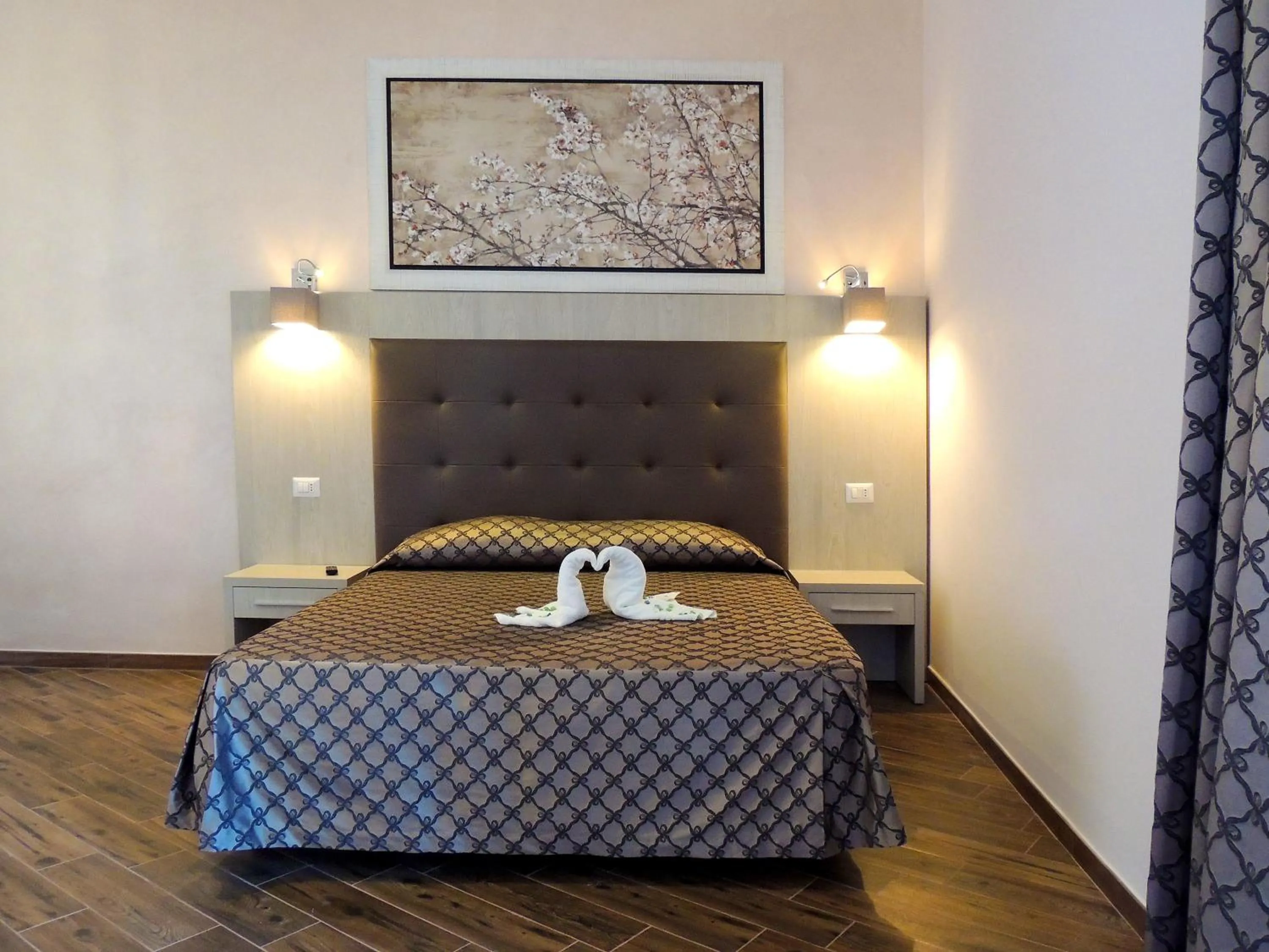 Photo of the whole room, Bed in IL Sole