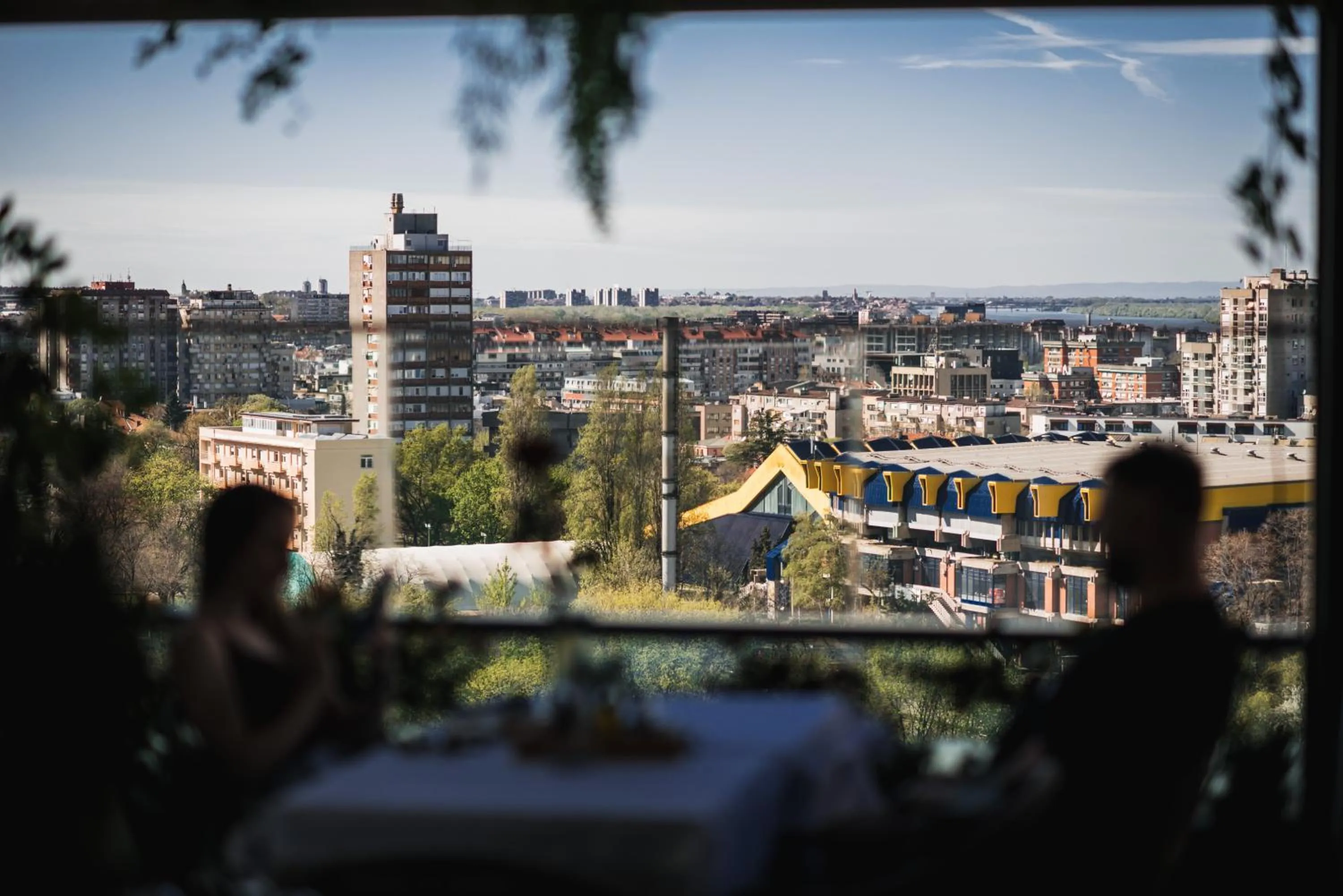 Restaurant/places to eat in Hotel Heritage