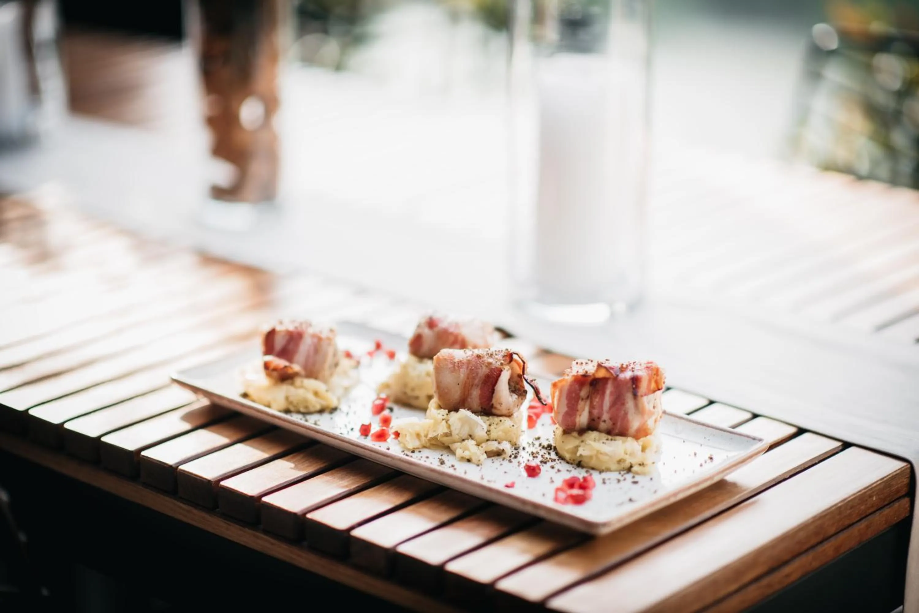 Restaurant/places to eat in Hotel Heritage