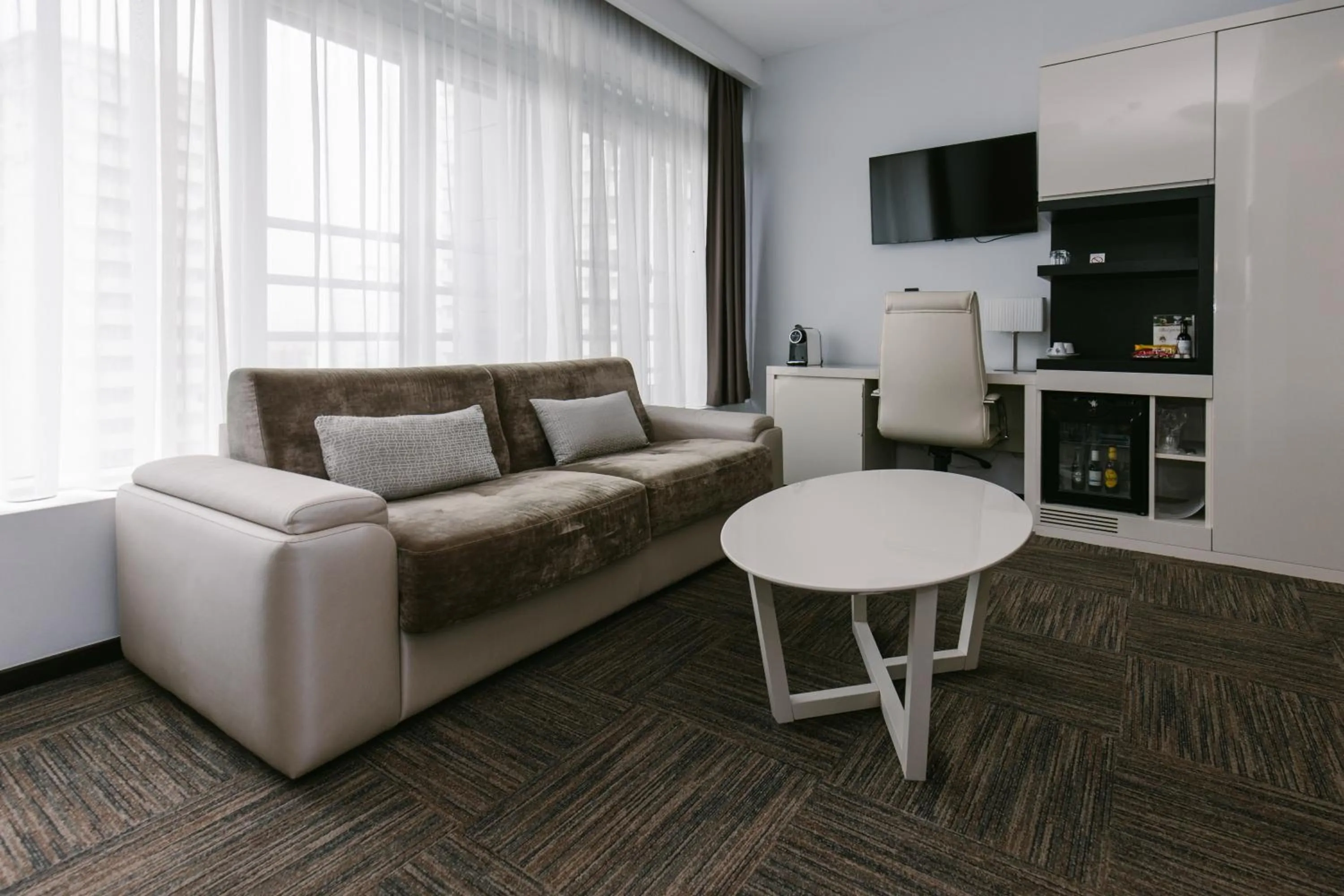 TV and multimedia in Hotel Heritage