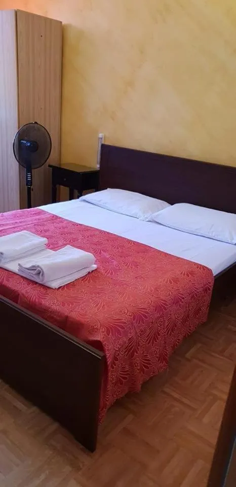 Bed in Hotel Giovannina
