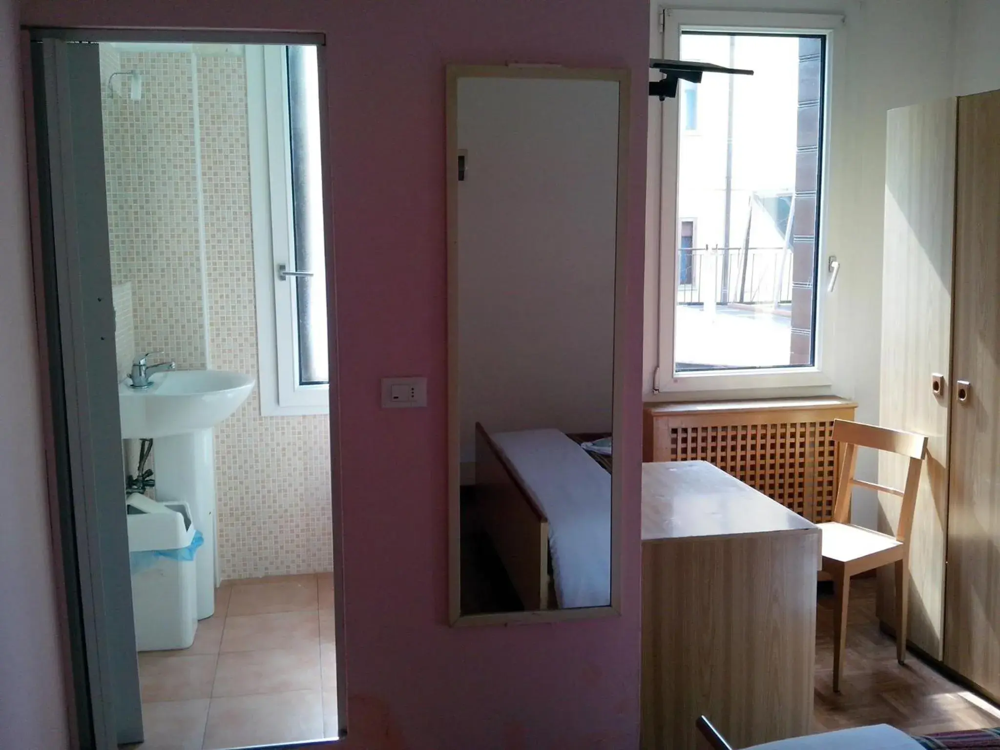 Quadruple Room with Private Bathroom in Hotel Giovannina Quadruple Room with Private Bathroom in Hotel Giovannina