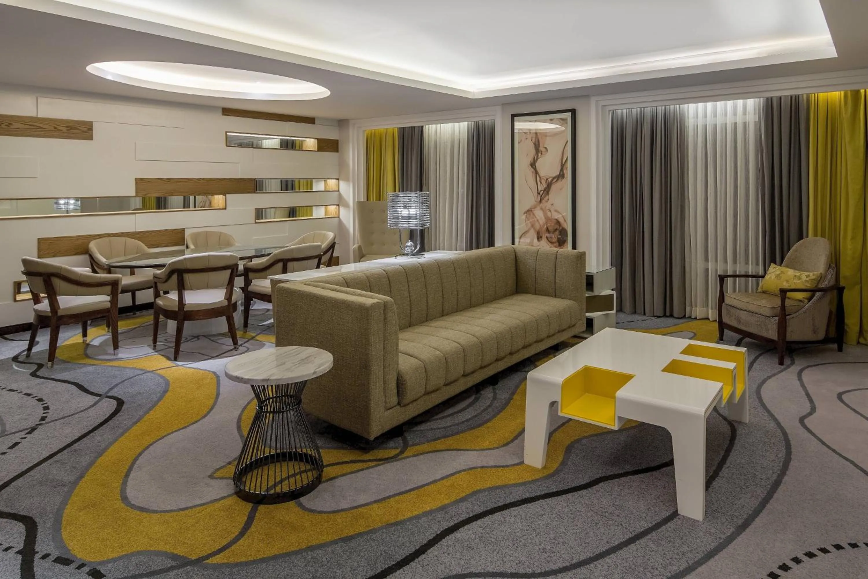 Living room in Le Meridien Dhaka