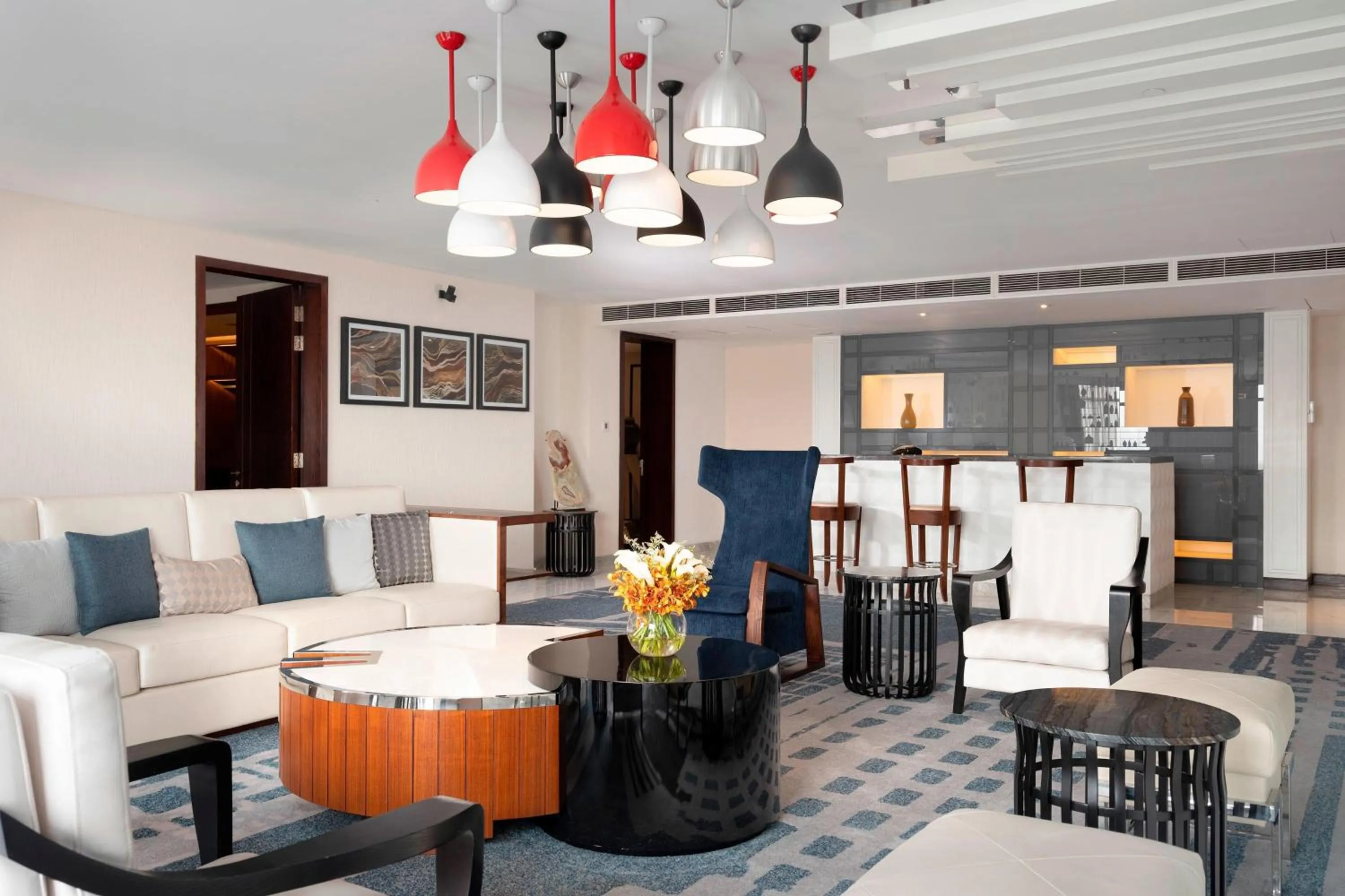 Living room in Le Meridien Dhaka