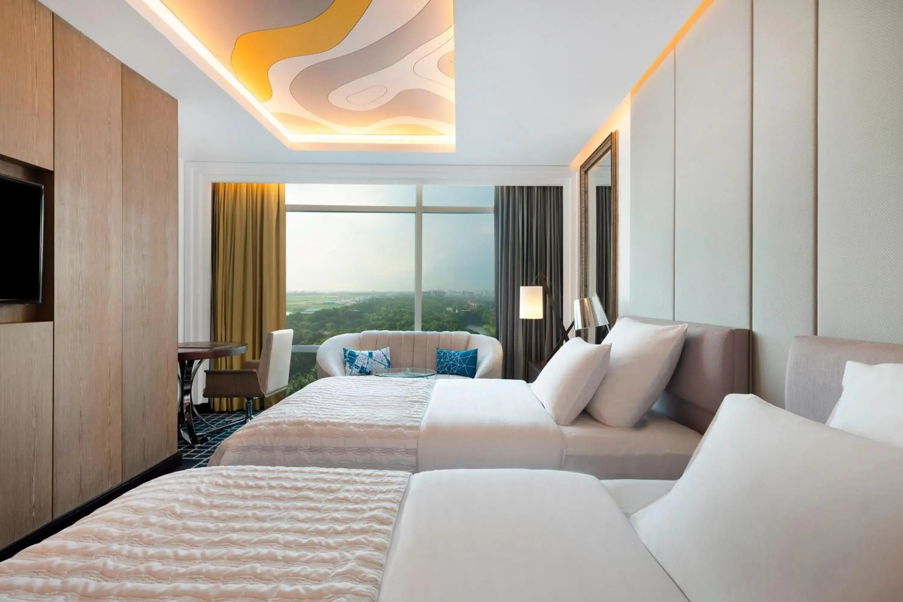 Deluxe Two Doubles Room, Guest room, 2 Double - single occupancy in Le Meridien Dhaka Deluxe Two Doubles Room, Guest room, 2 Double - single occupancy in Le Meridien Dhaka