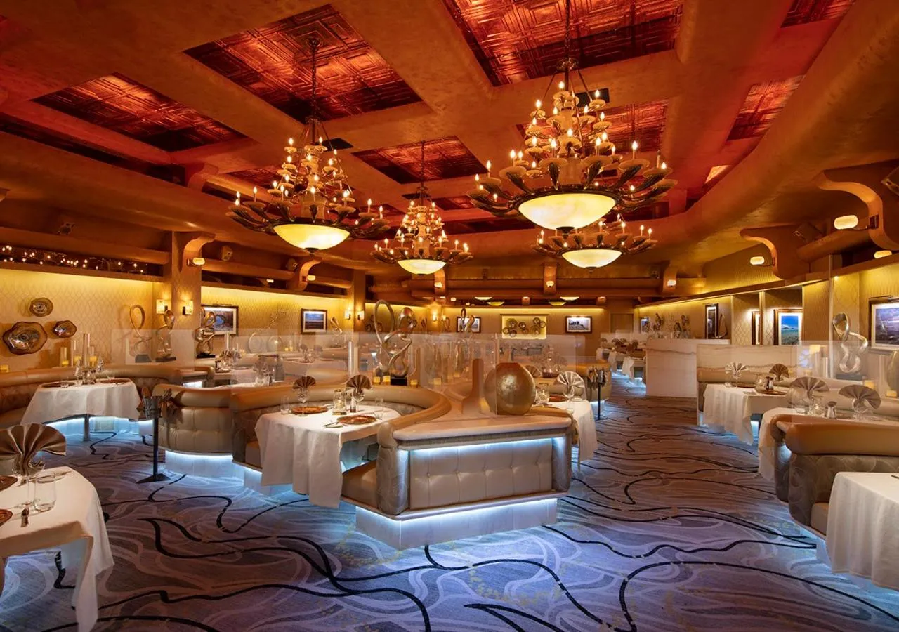 Restaurant/places to eat in Rainbow Hotel Casino by Peppermill Resorts