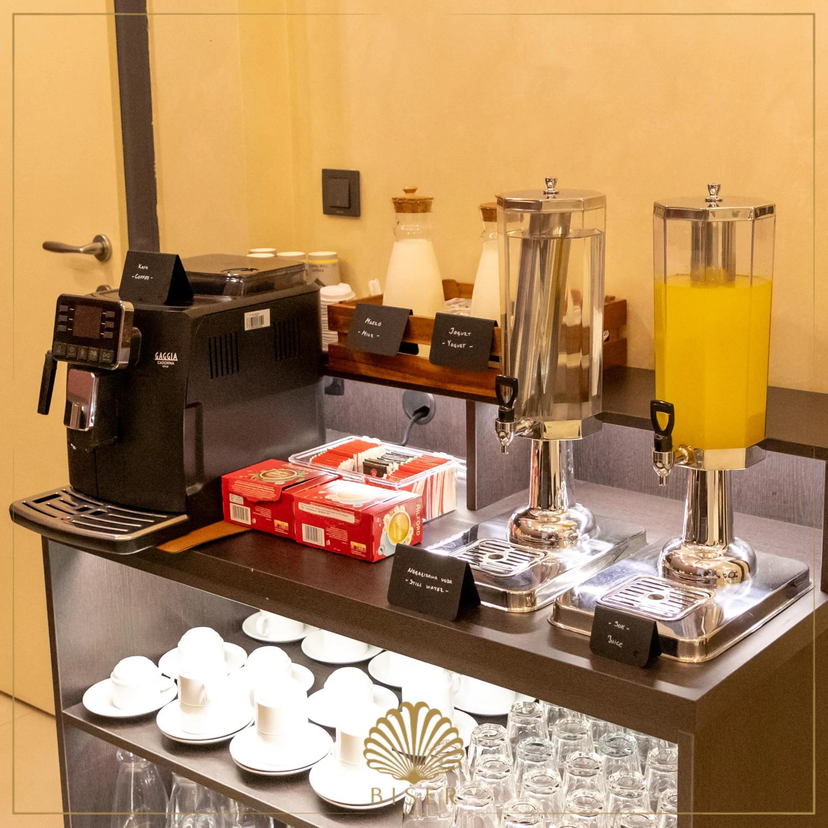 Breakfast in Garni Hotel Biser