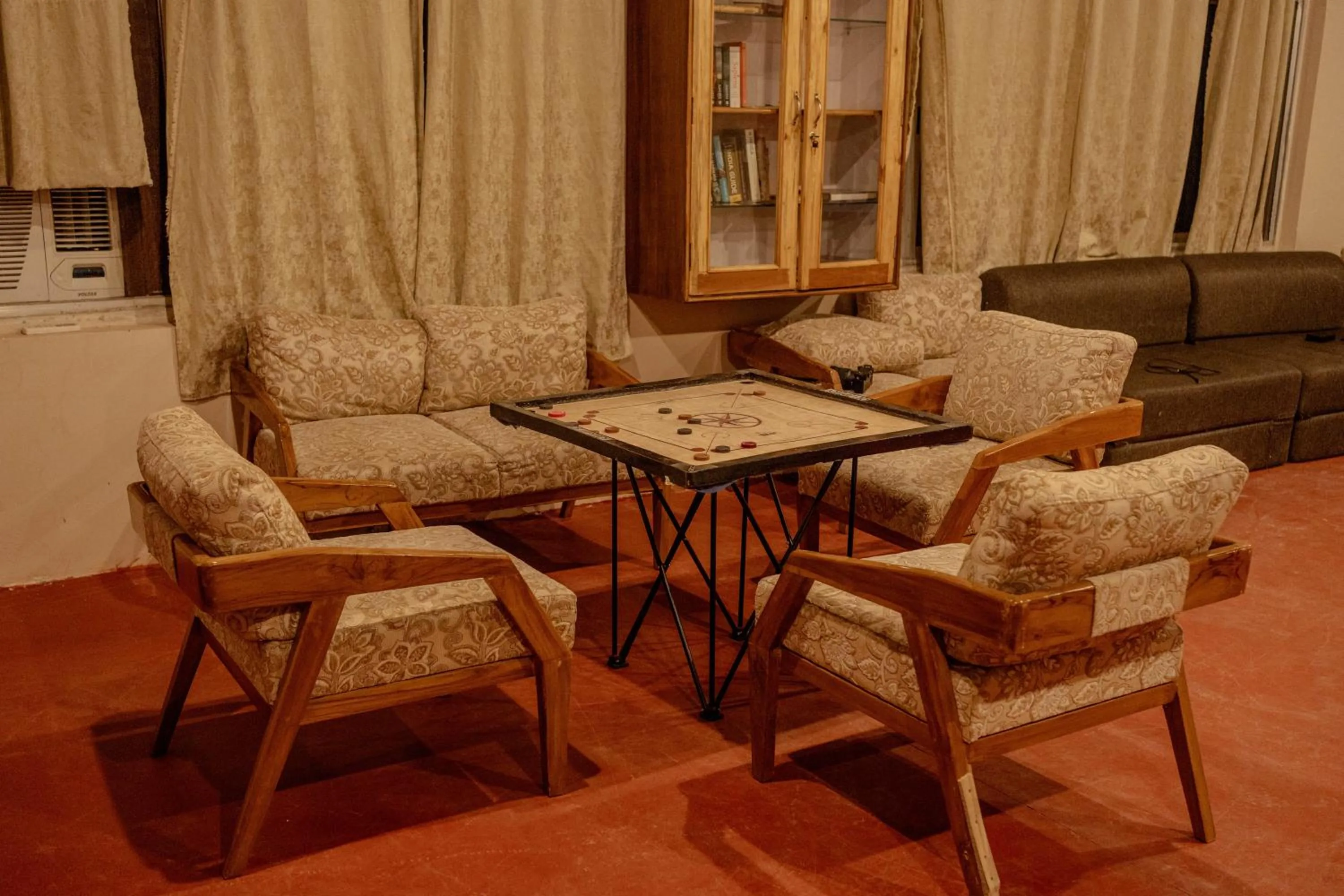 Seating area in Greetoe Camp Panna