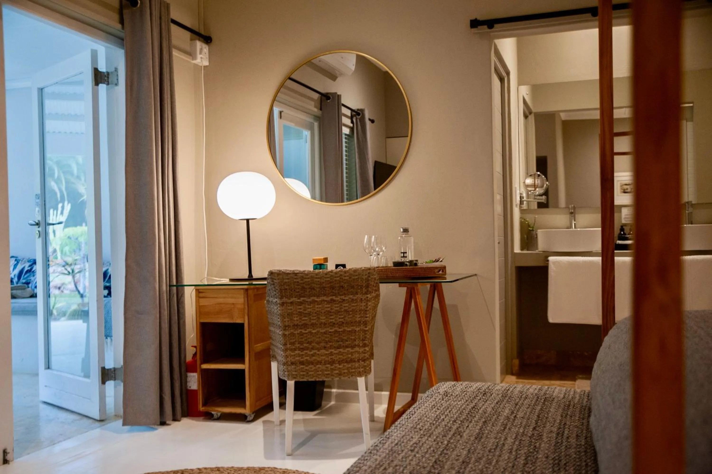 Bathroom in Mo & Rose's Nature Retreat