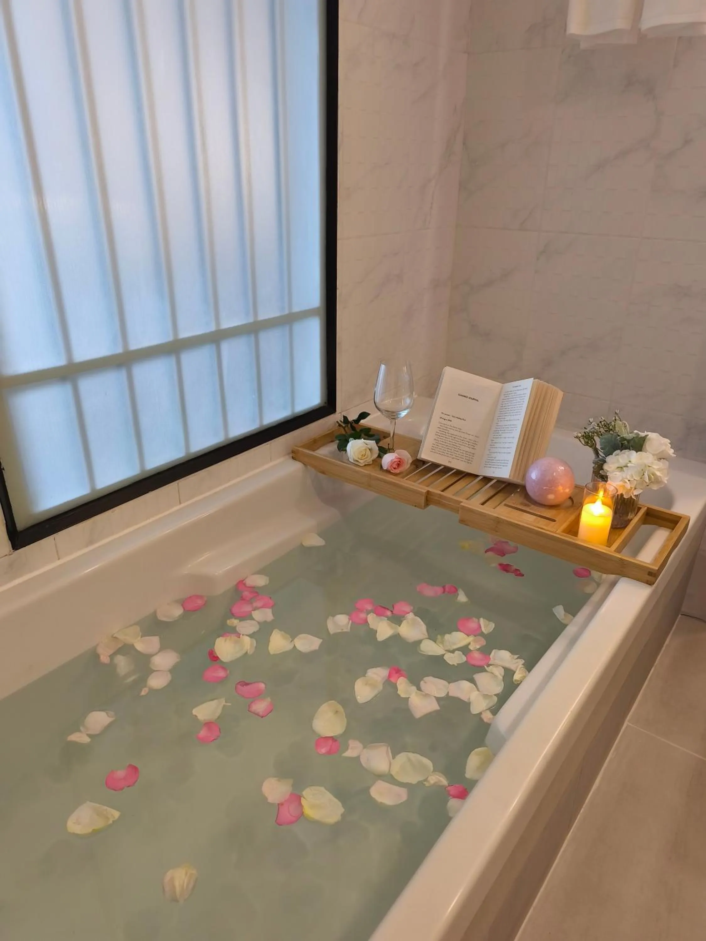 Hot Tub in Art Mai Gallery Nimman Hotel Chiang Mai