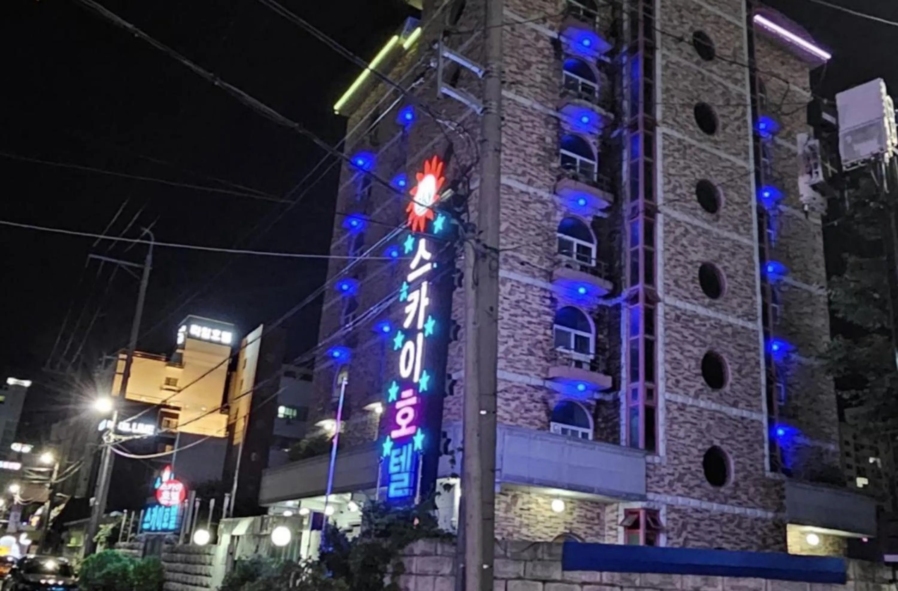 Property building in Mokpo Sky Hotel