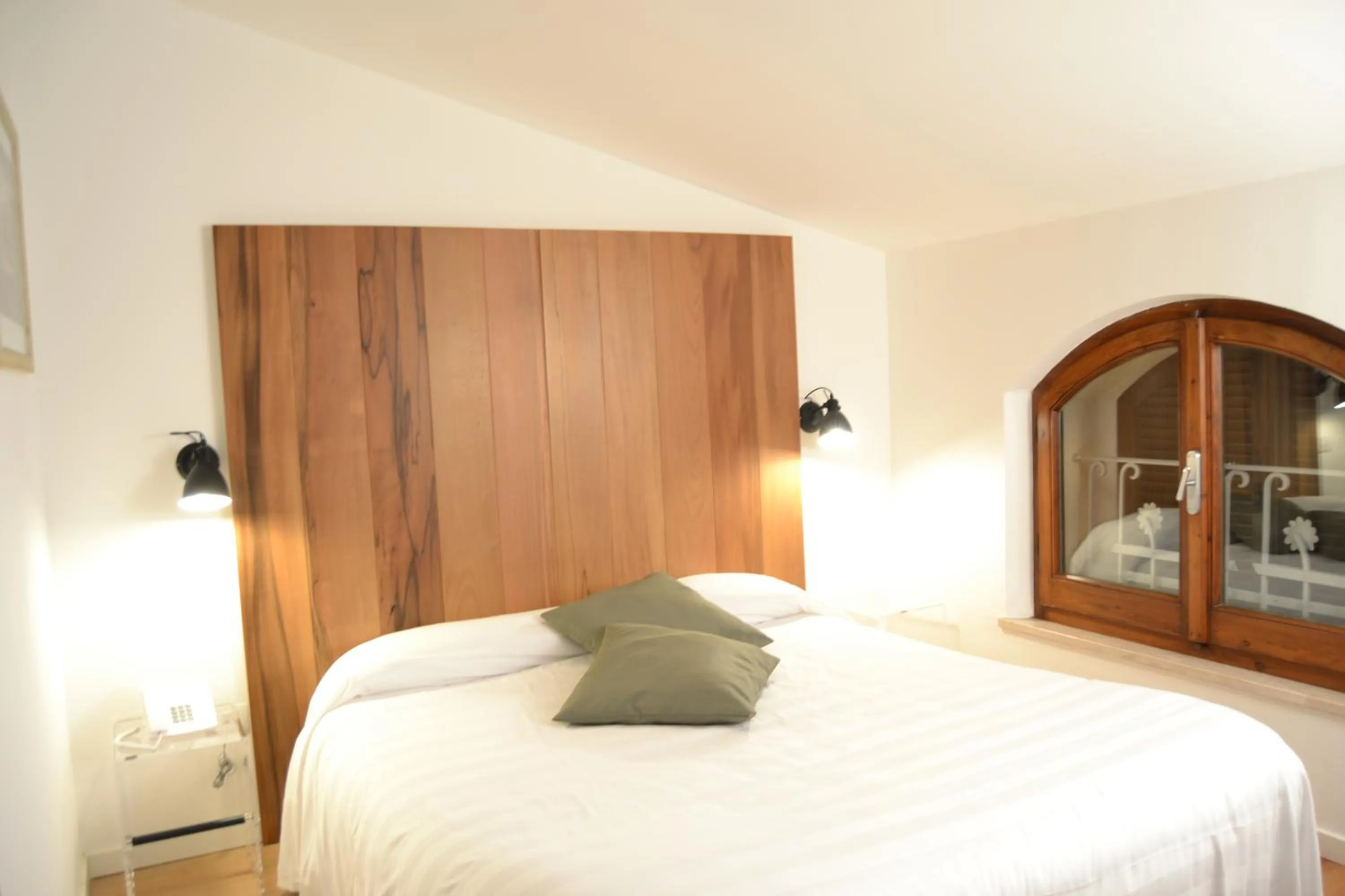 Photo of the whole room, Bed in Albergo Il Rientro