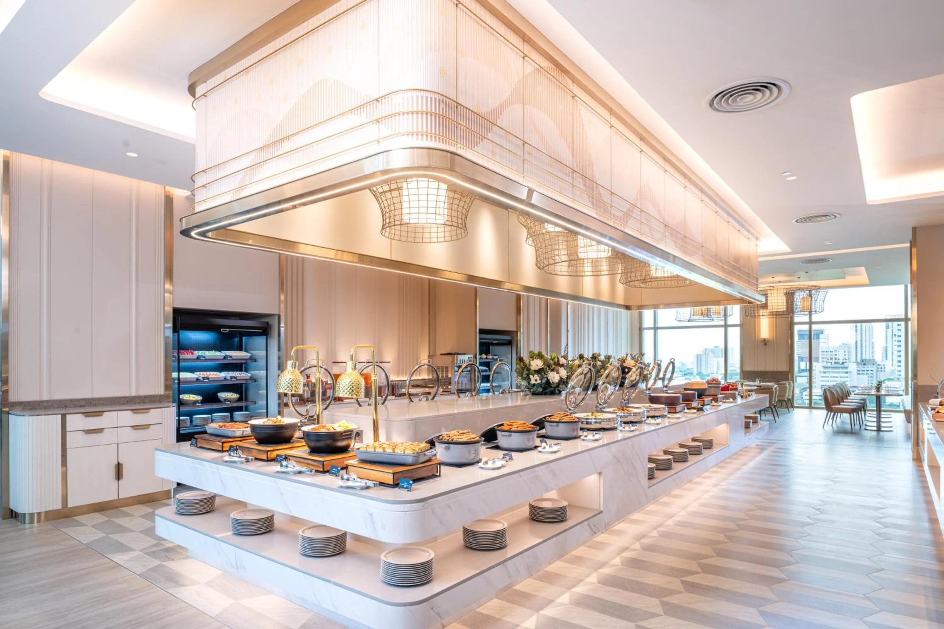 Restaurant/places to eat in Grande Centre Point Prestige Bangkok