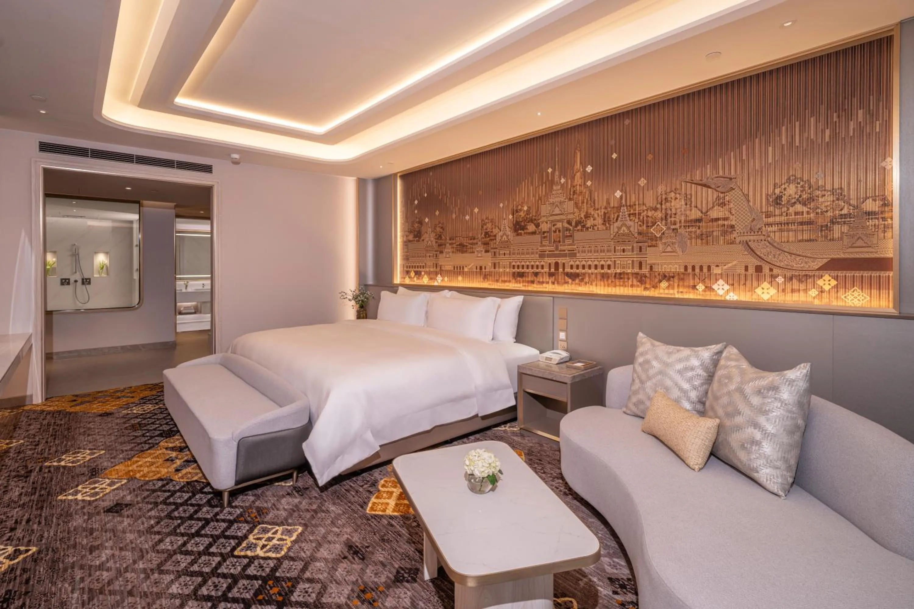 Bed in Grande Centre Point Prestige Bangkok