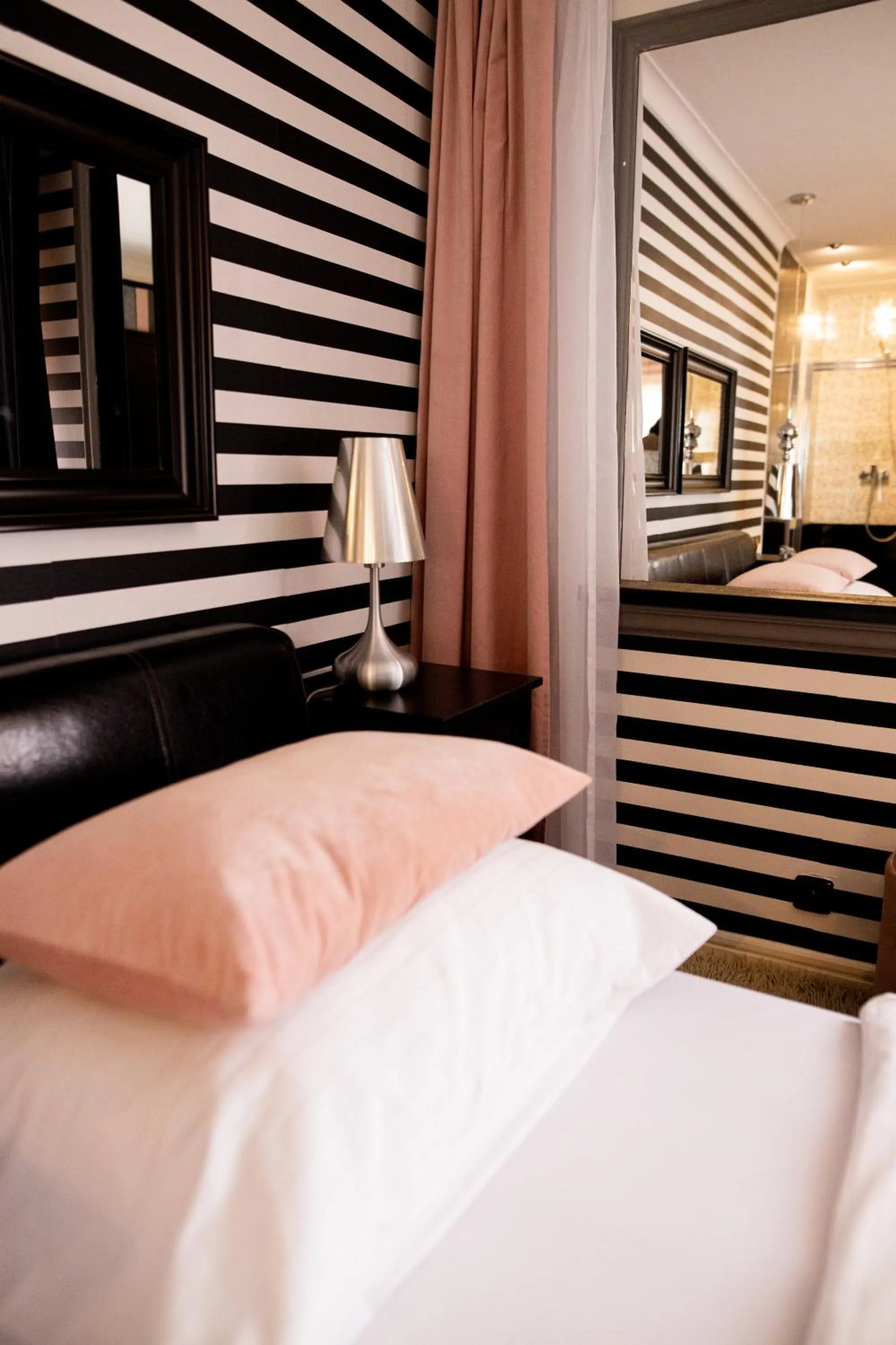 Photo of the whole room, Bed in Boutique Hotel Massimos