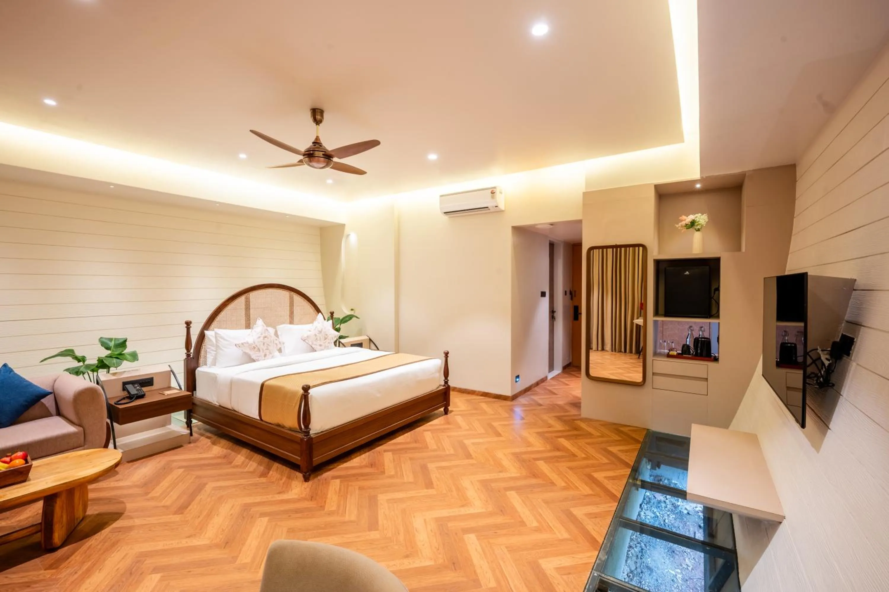 Photo of the whole room, Bed in ARK Lake Resort, Igatpuri