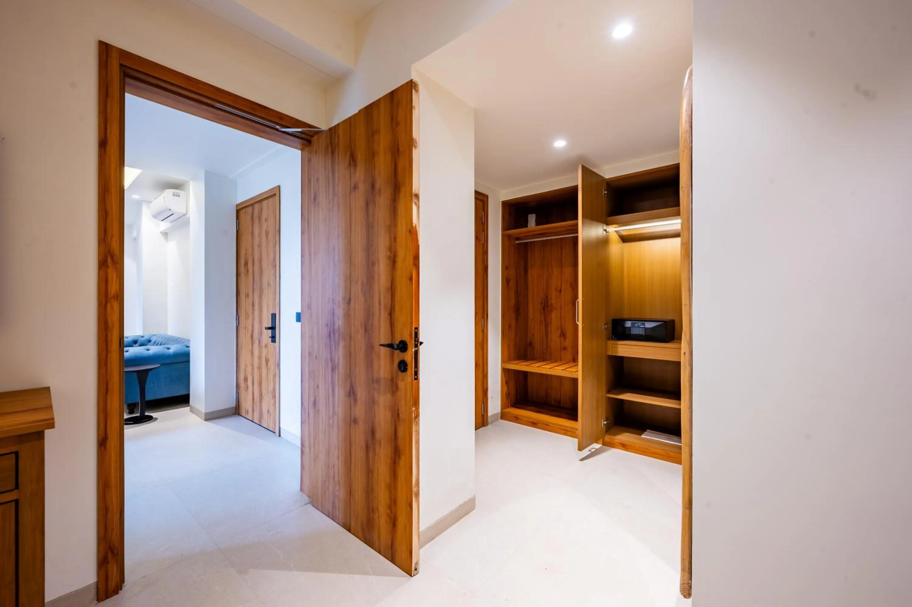 wardrobe, Bed in ARK Lake Resort, Igatpuri