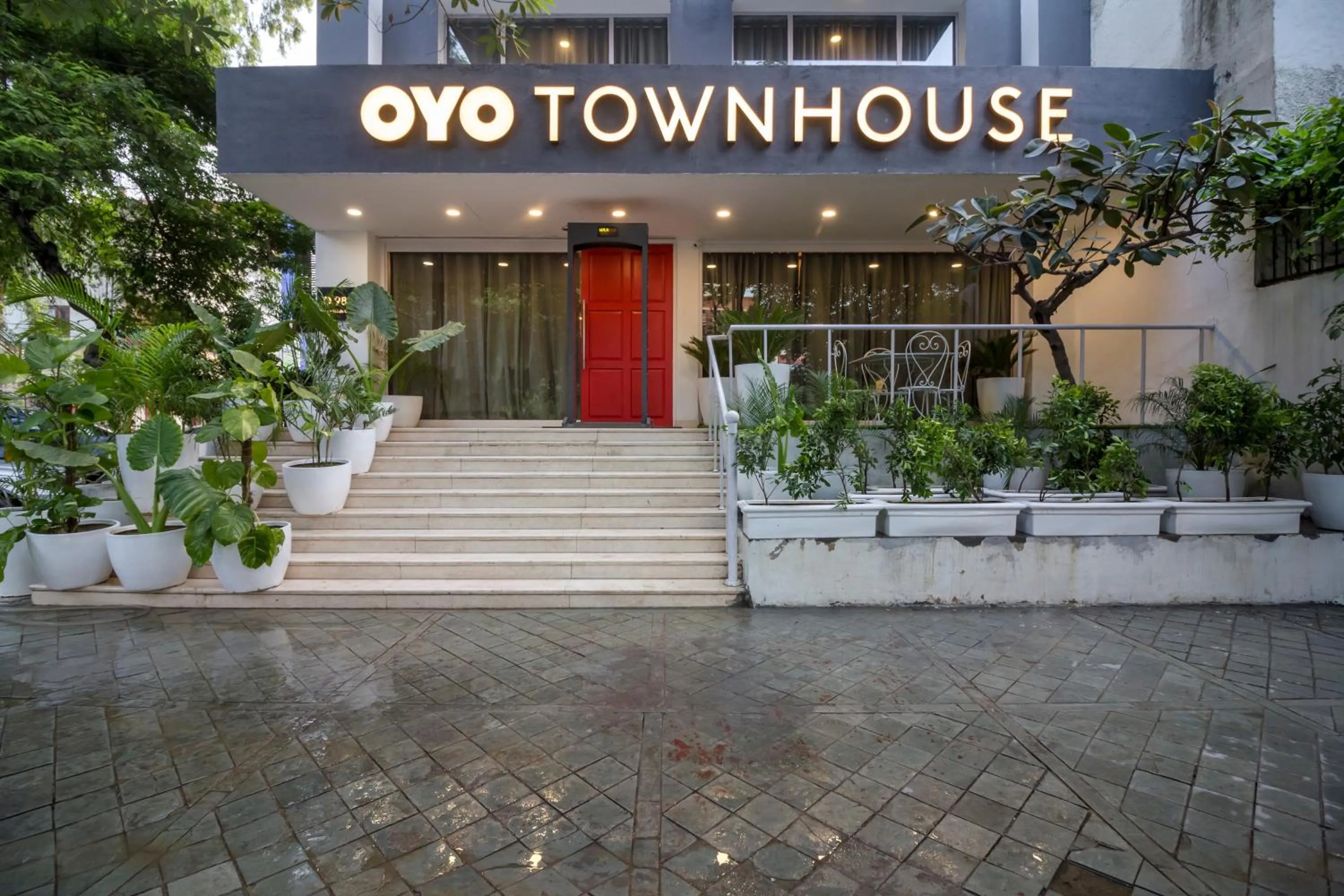 Facade/entrance in Townhouse 013 New Friends Colony