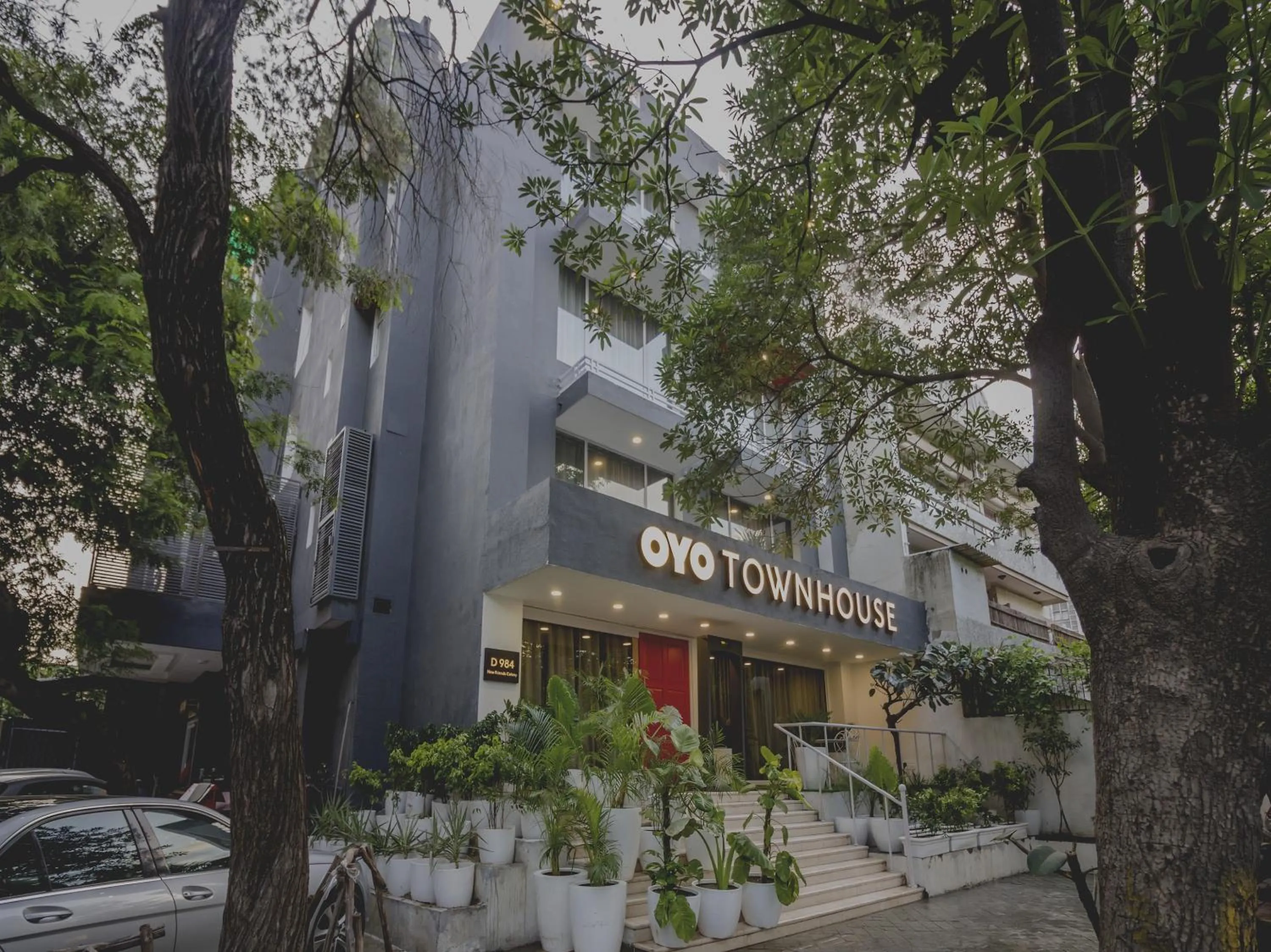 Facade/entrance in Townhouse 013 New Friends Colony