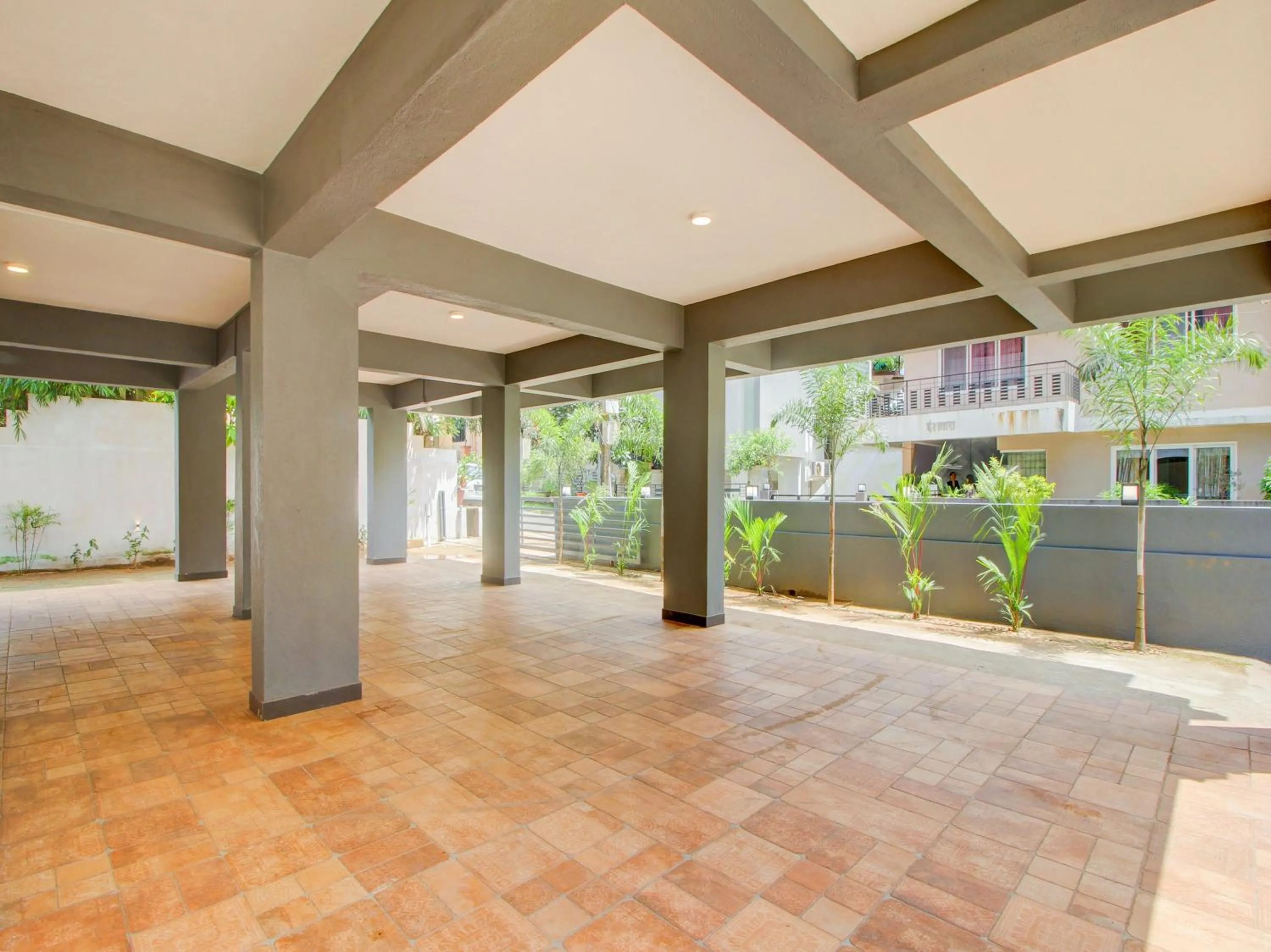 Parking in Collection O Peak Stay