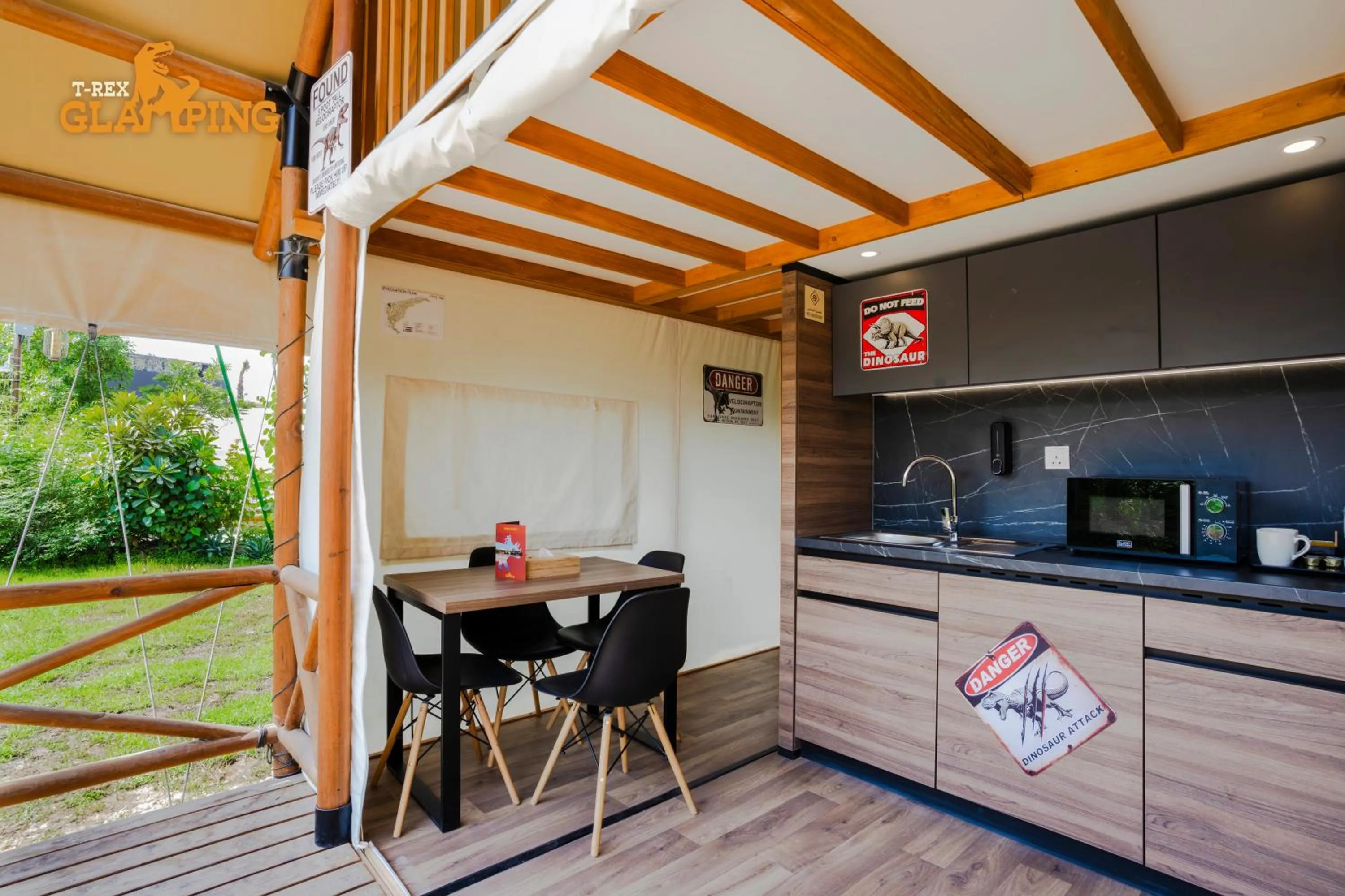 Coffee/tea facilities in T-Rex Glamping, Including Free Access to Dubai Parks and Resorts