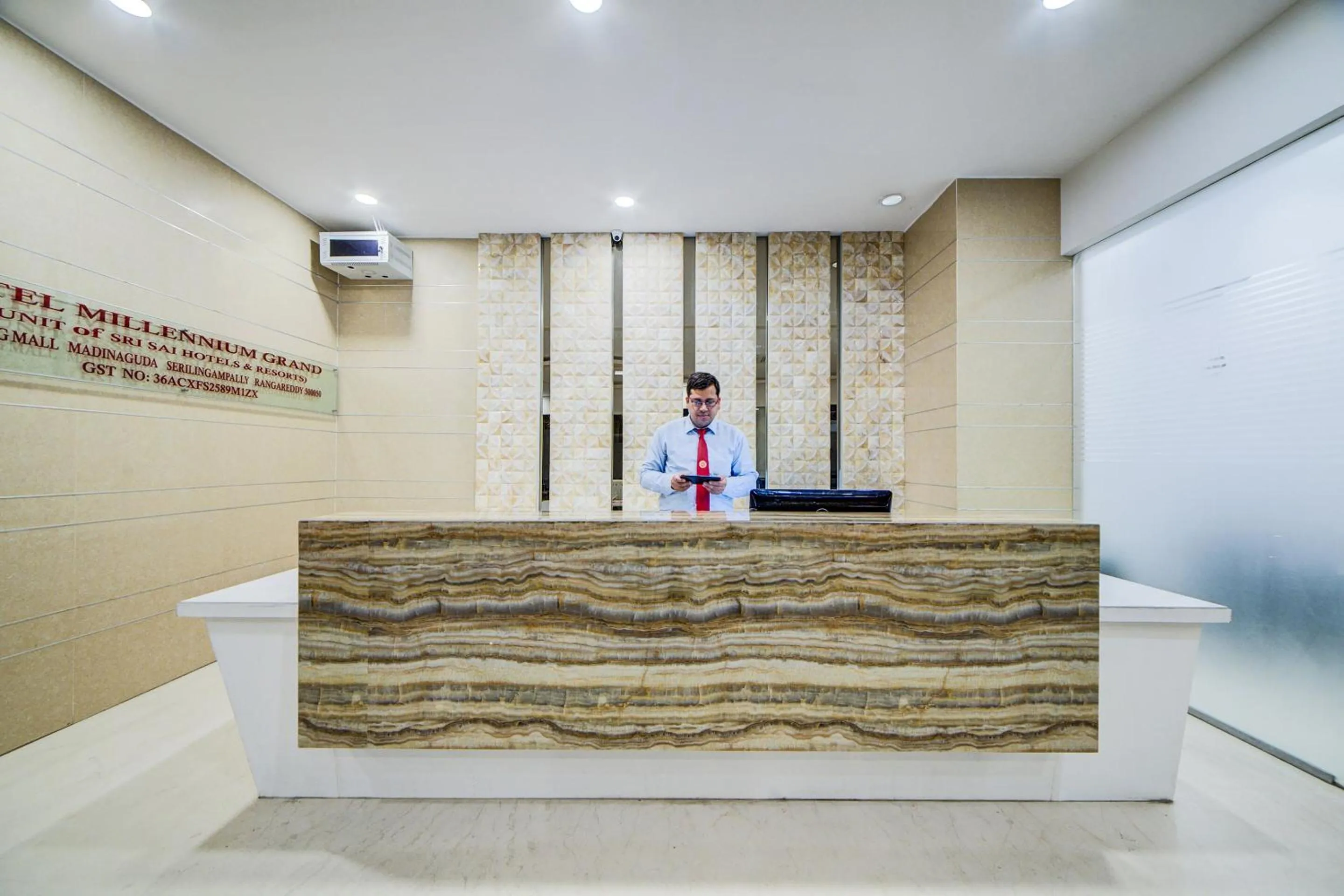 Collection O Millennium Grand