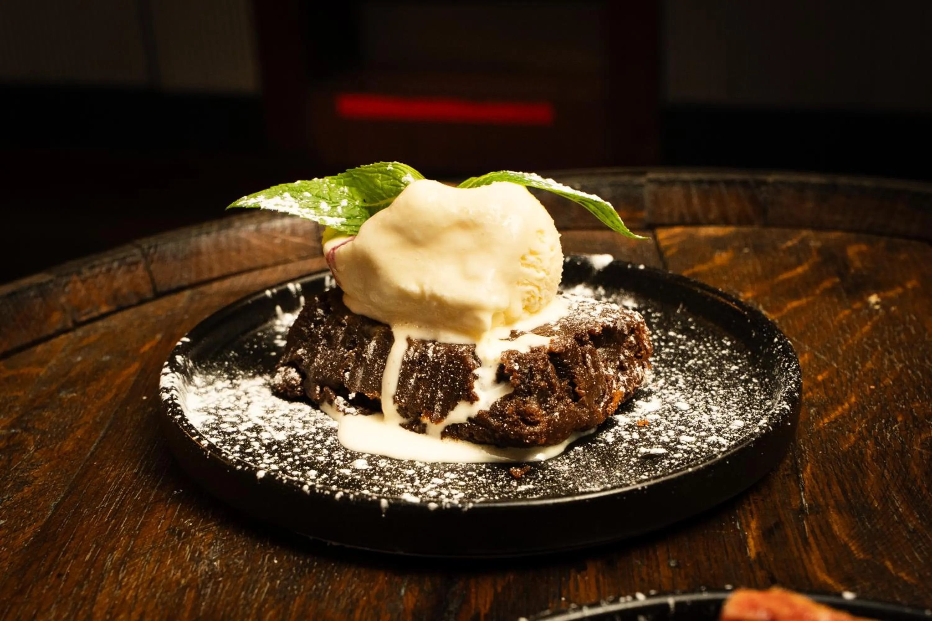 Restaurant/places to eat in The Burlington Hotel