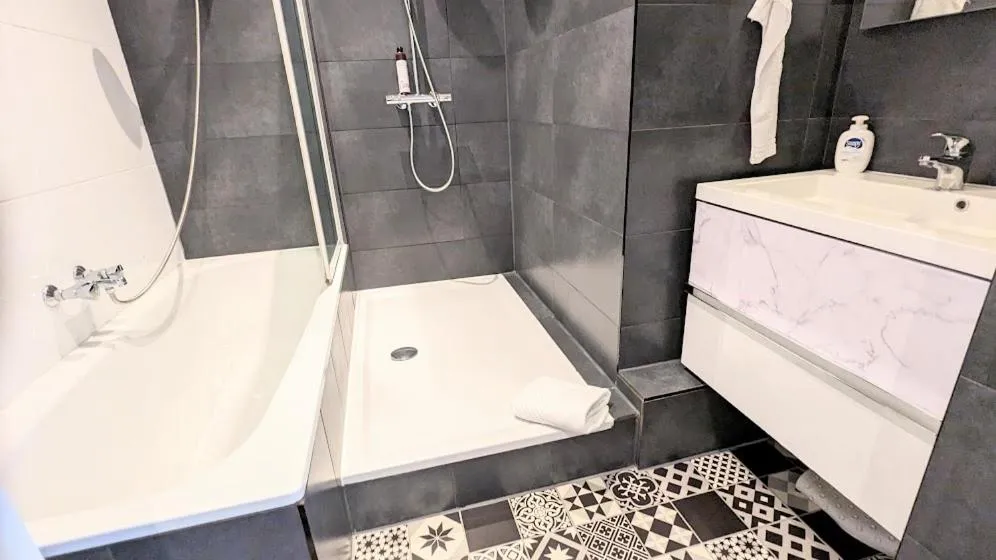 The Amsterdam Hotel Apartment in the Center