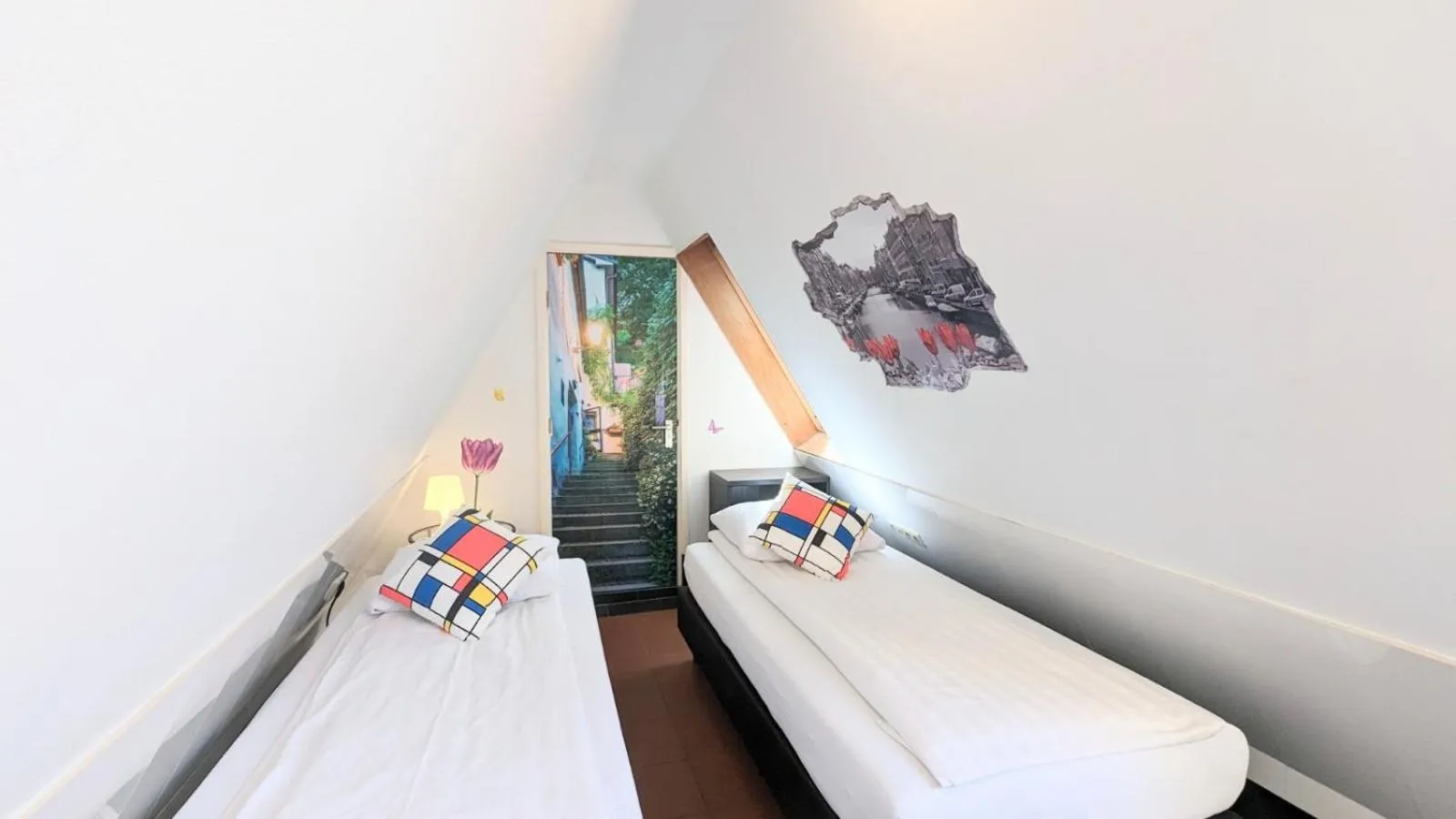 Bed in The Amsterdam Hotel Apartment in the Center