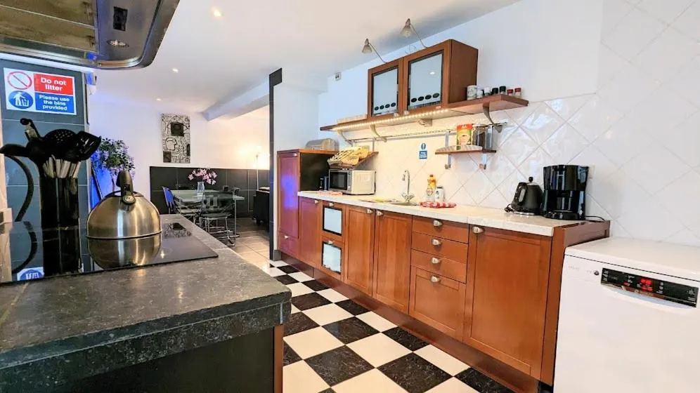 The Amsterdam Hotel Apartment in the Center