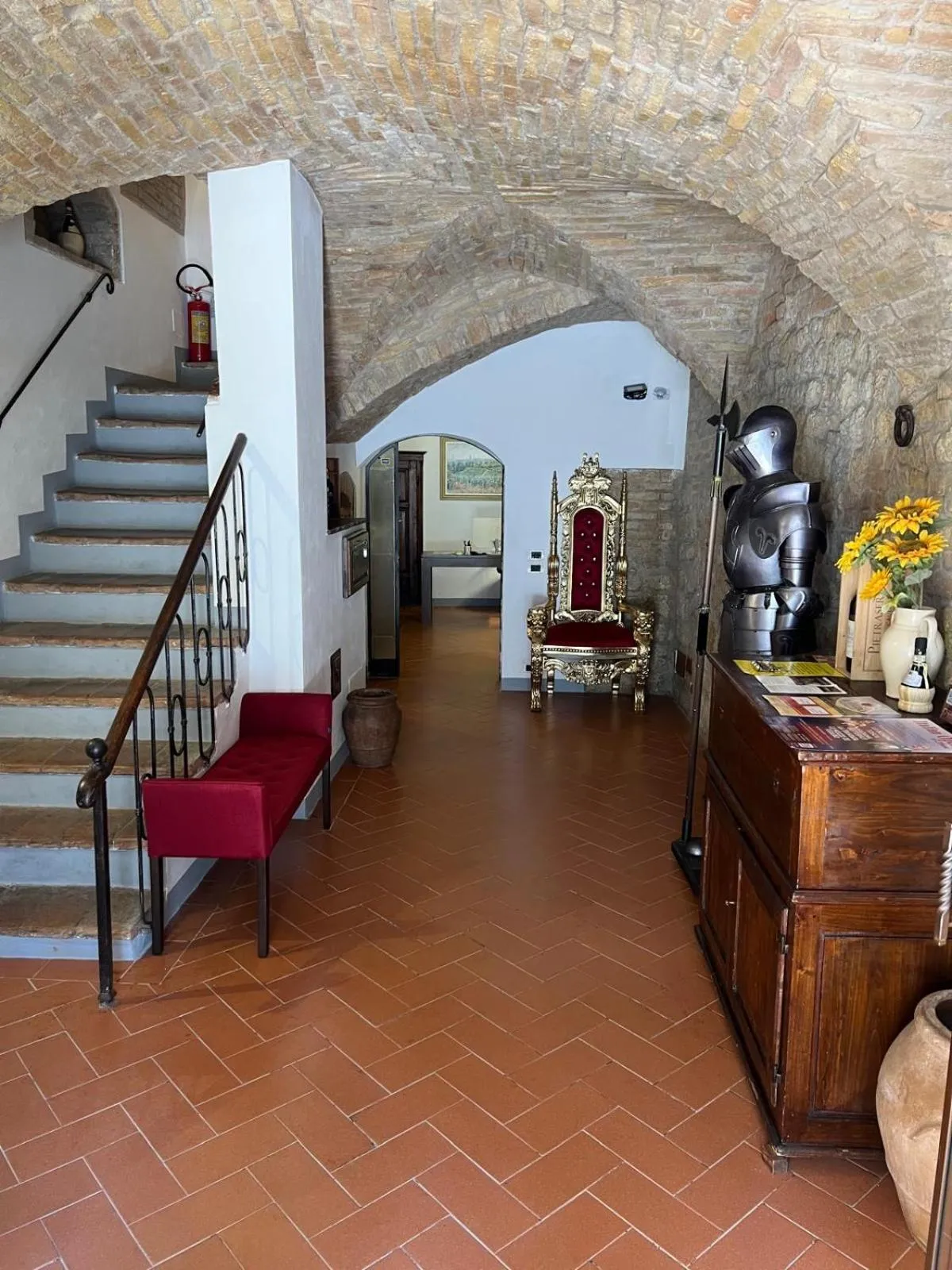 A La Casa Dei Potenti