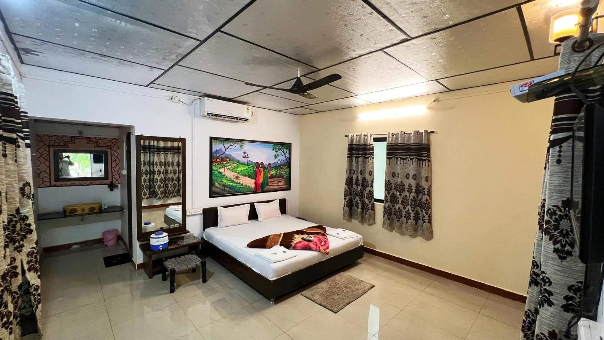 Bed in The Wilds Villa Gir Jungle Stay with Swimming Pool