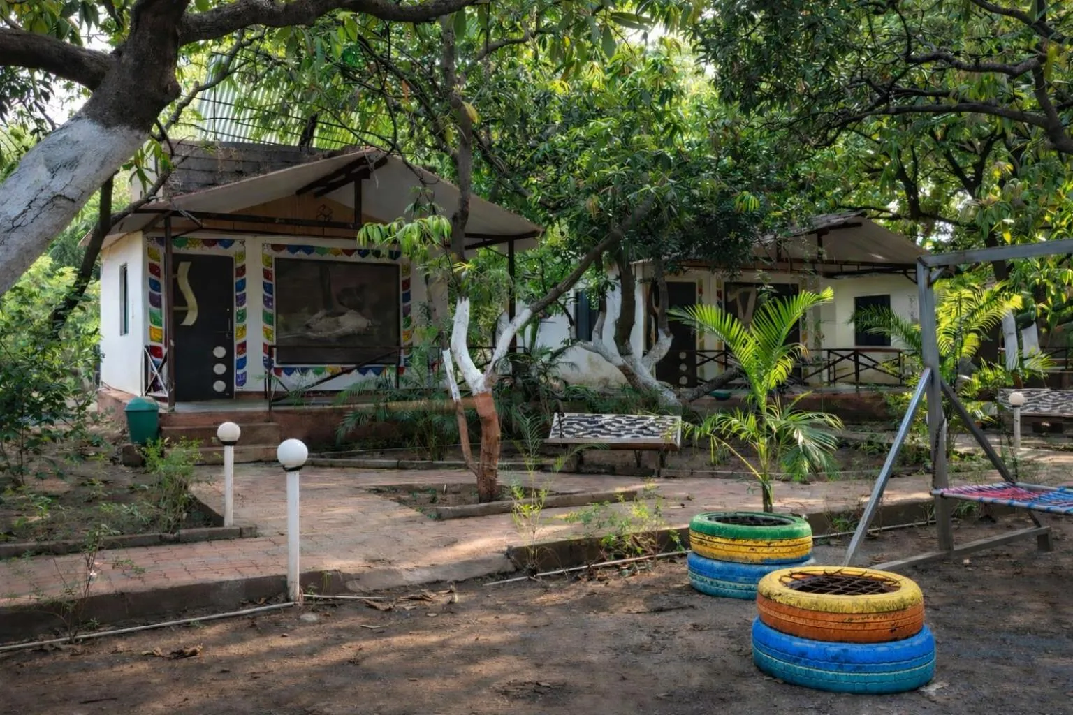 Property building in The Wilds Villa Gir Jungle Stay with Swimming Pool