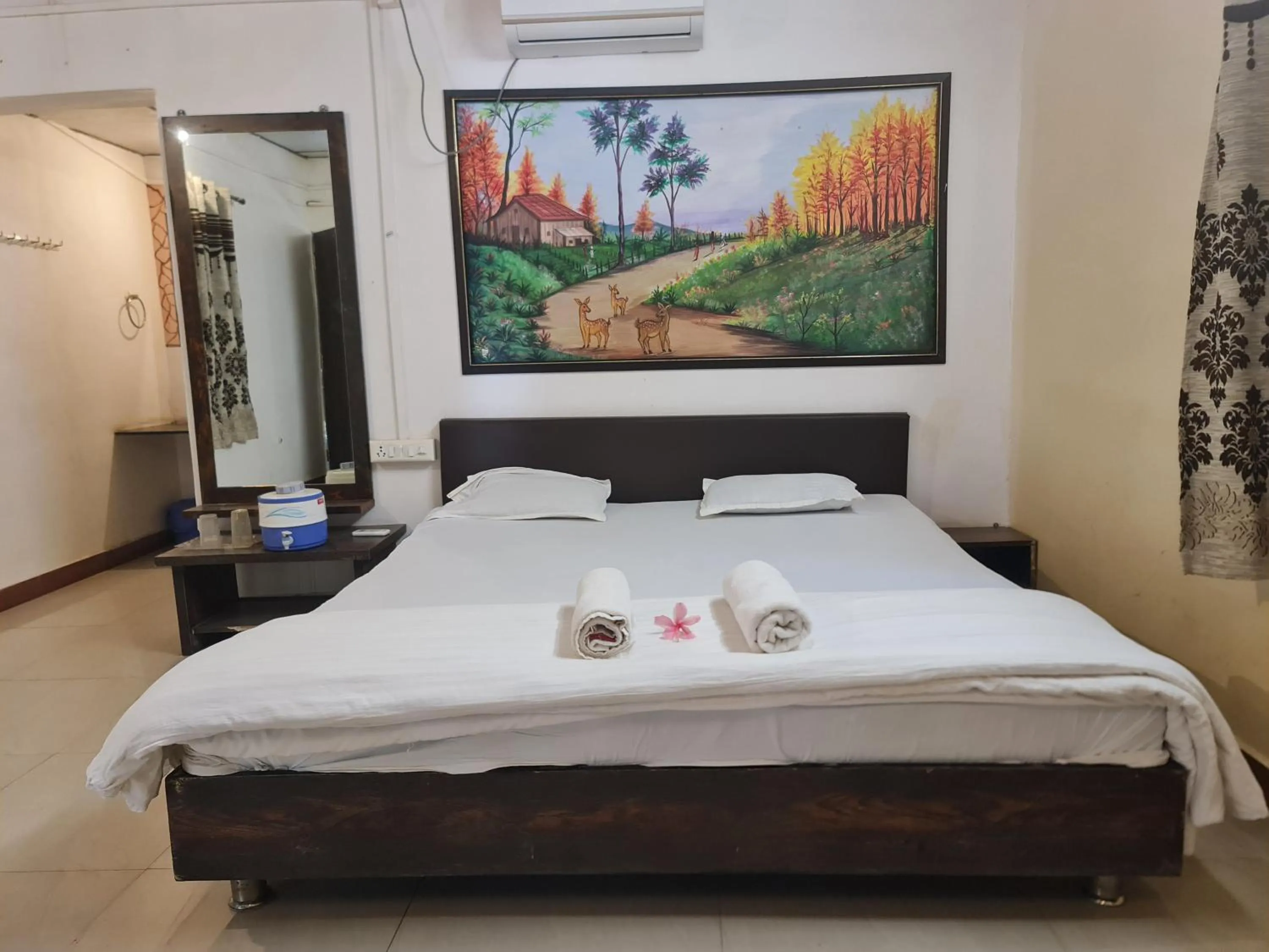 Bed in The Wilds Villa Gir Jungle Stay with Swimming Pool