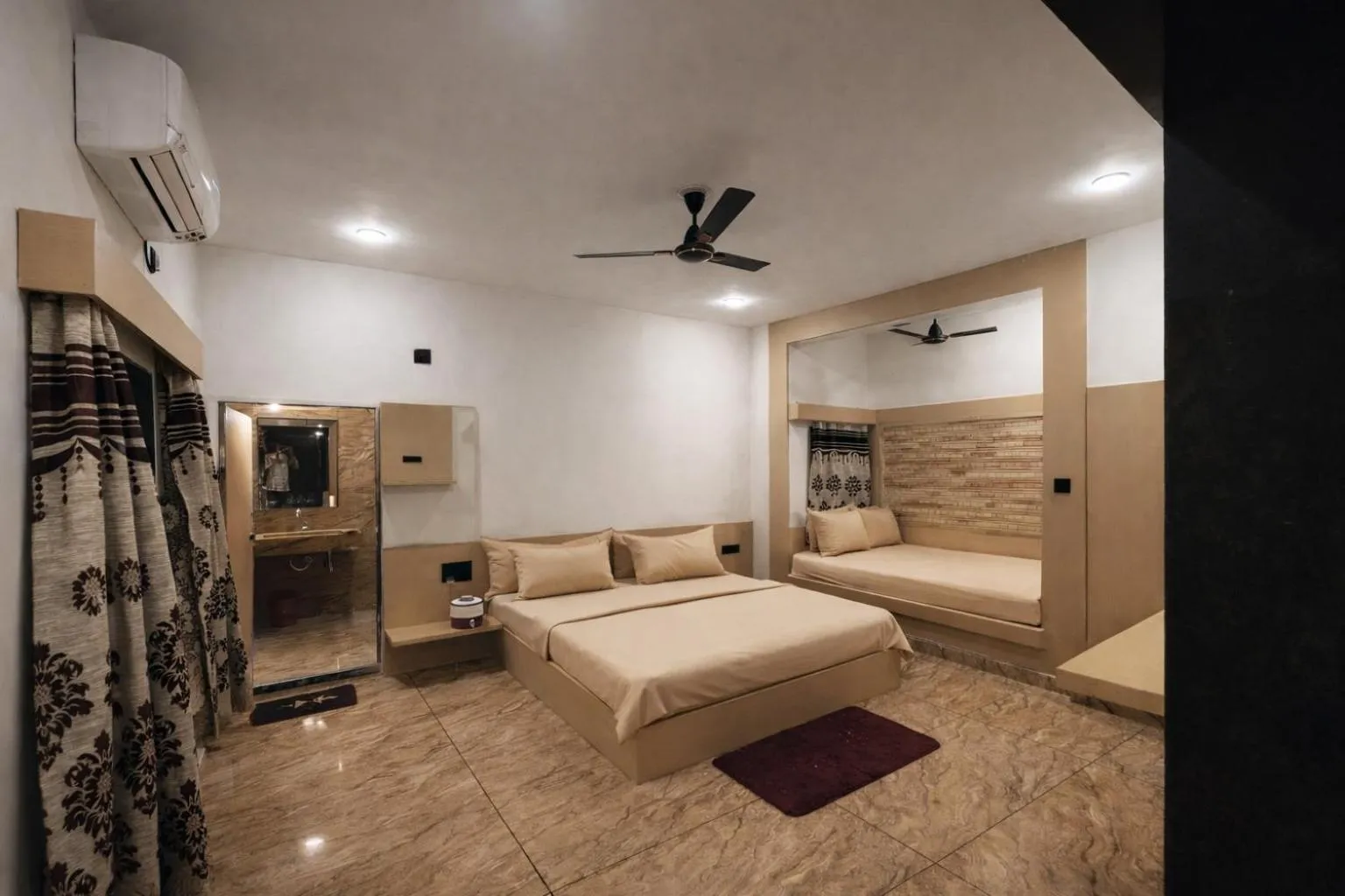 Bed in The Wilds Villa Gir Jungle Stay with Swimming Pool