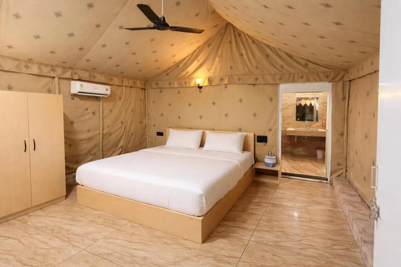 Bedroom, Bed in The Wilds Villa Gir Jungle Stay with Swimming Pool