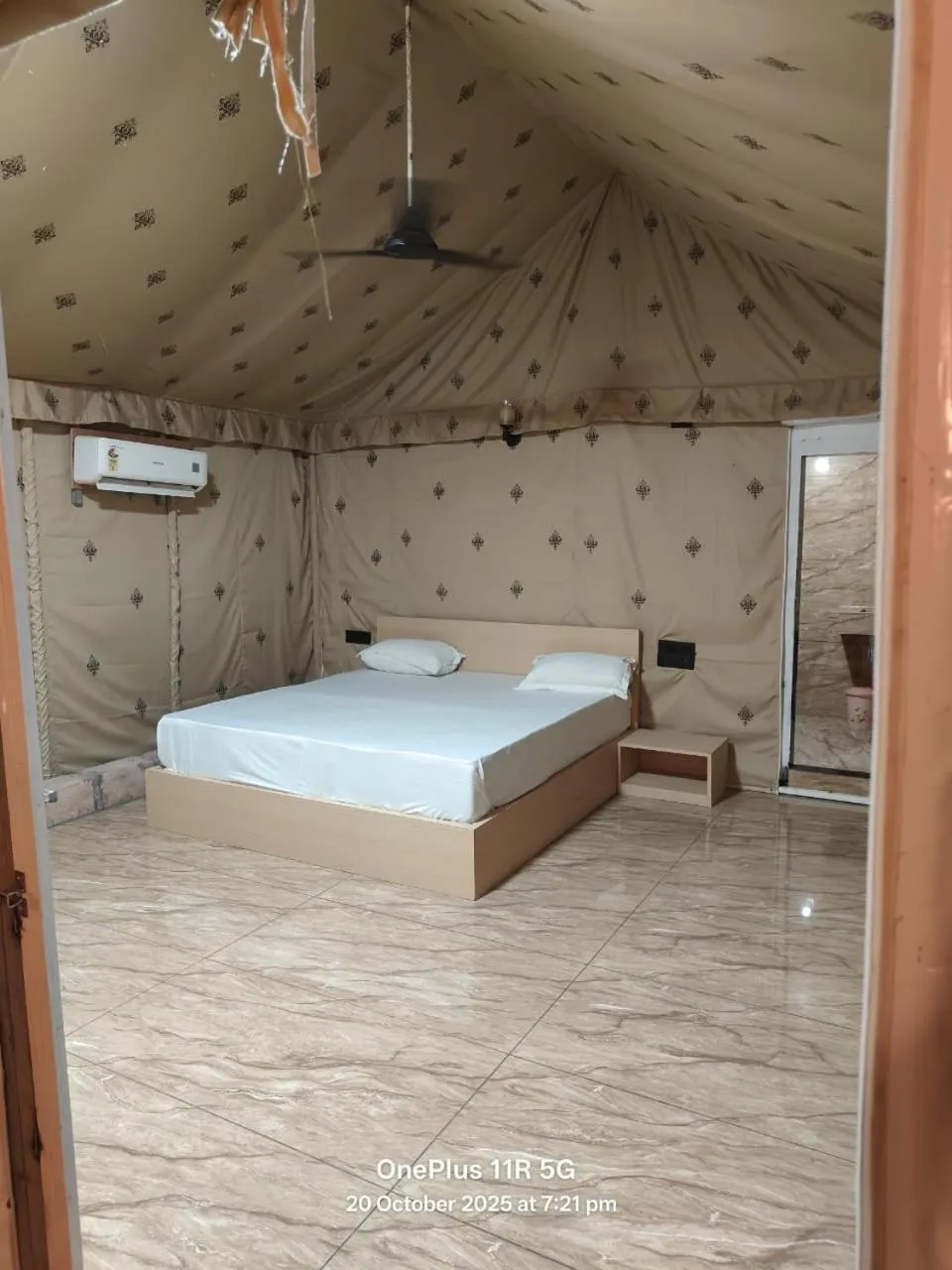 Bed in The Wilds Villa Gir Jungle Stay with Swimming Pool