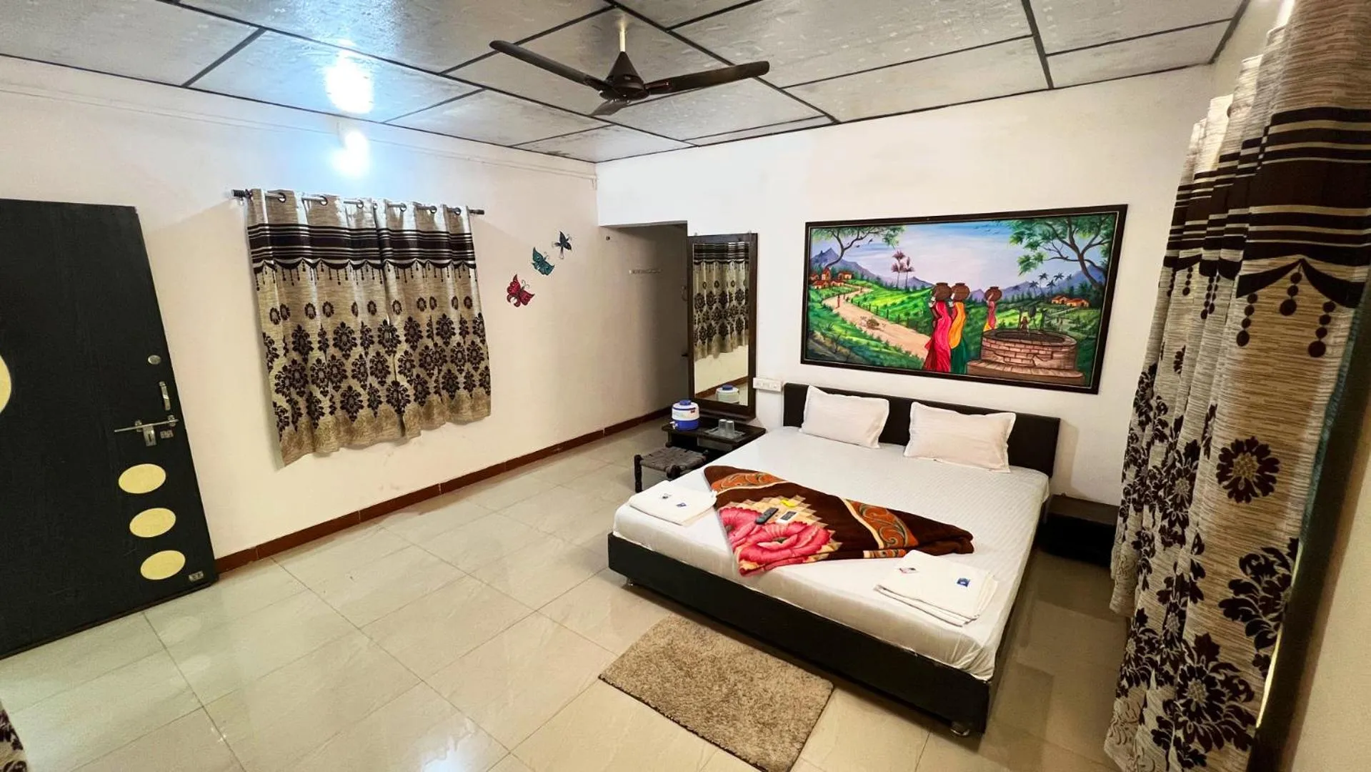 Bed in The Wilds Villa Gir Jungle Stay with Swimming Pool